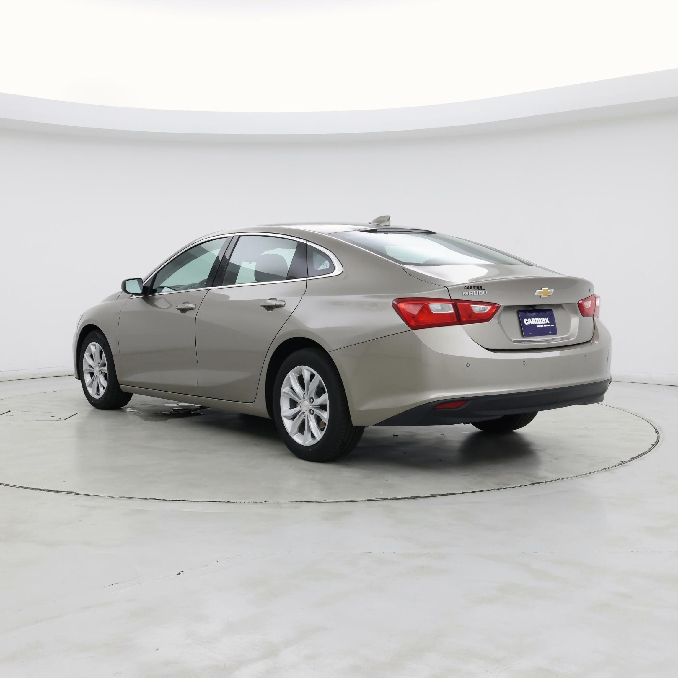 Thumbnail: 2024 Chevrolet Malibu - 2