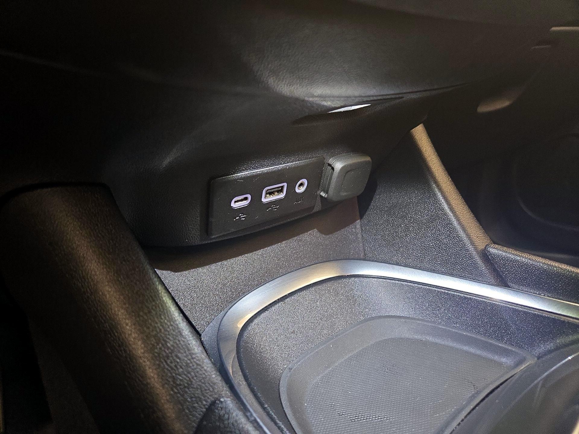 Thumbnail: 2024 Chevrolet Malibu - 18