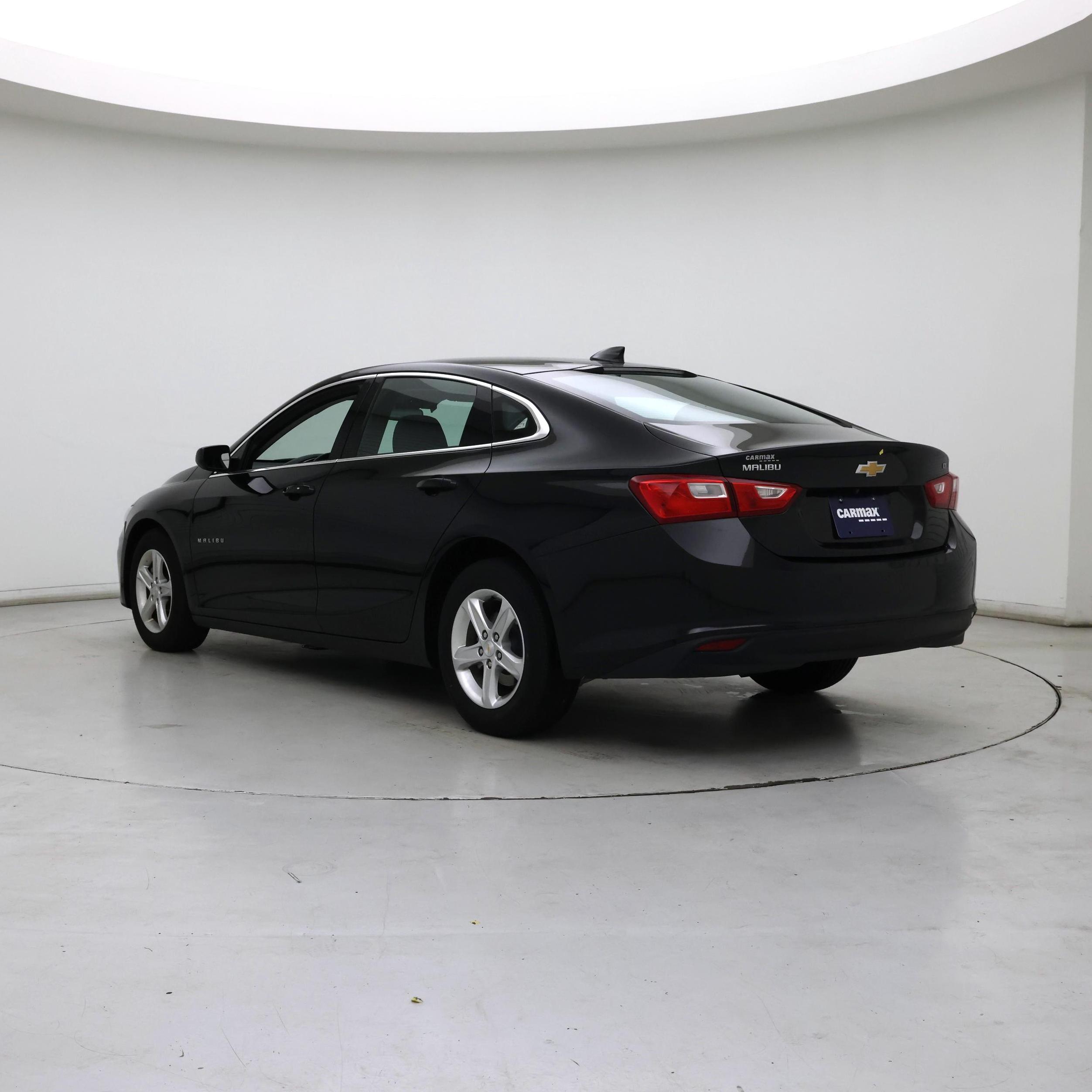 Thumbnail: 2024 Chevrolet Malibu - 2