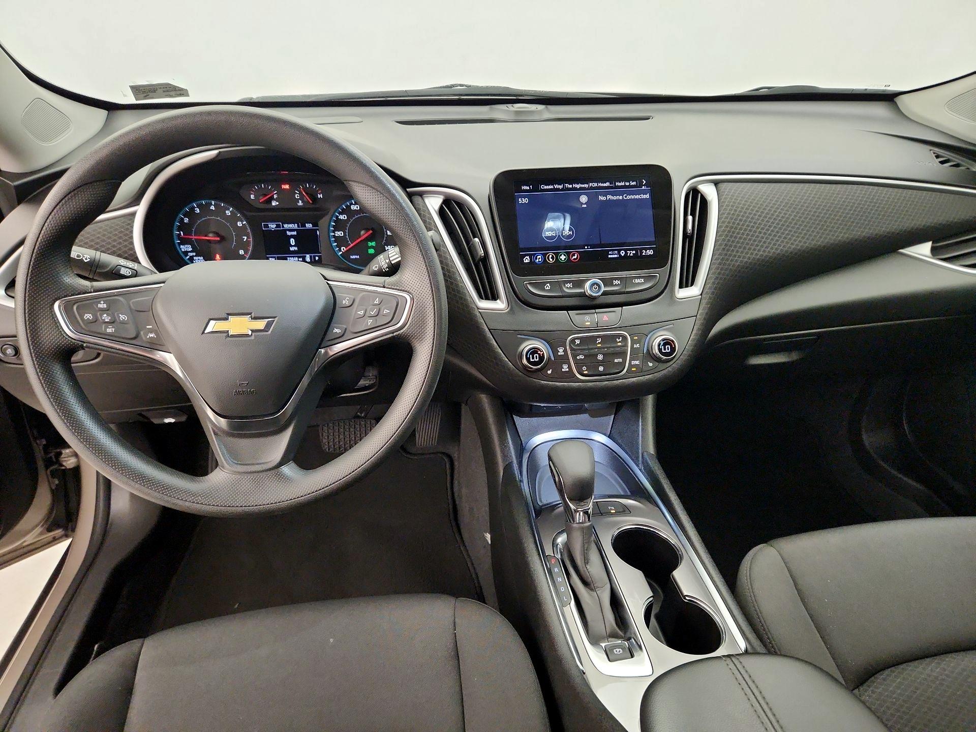 Thumbnail: 2024 Chevrolet Malibu - 9