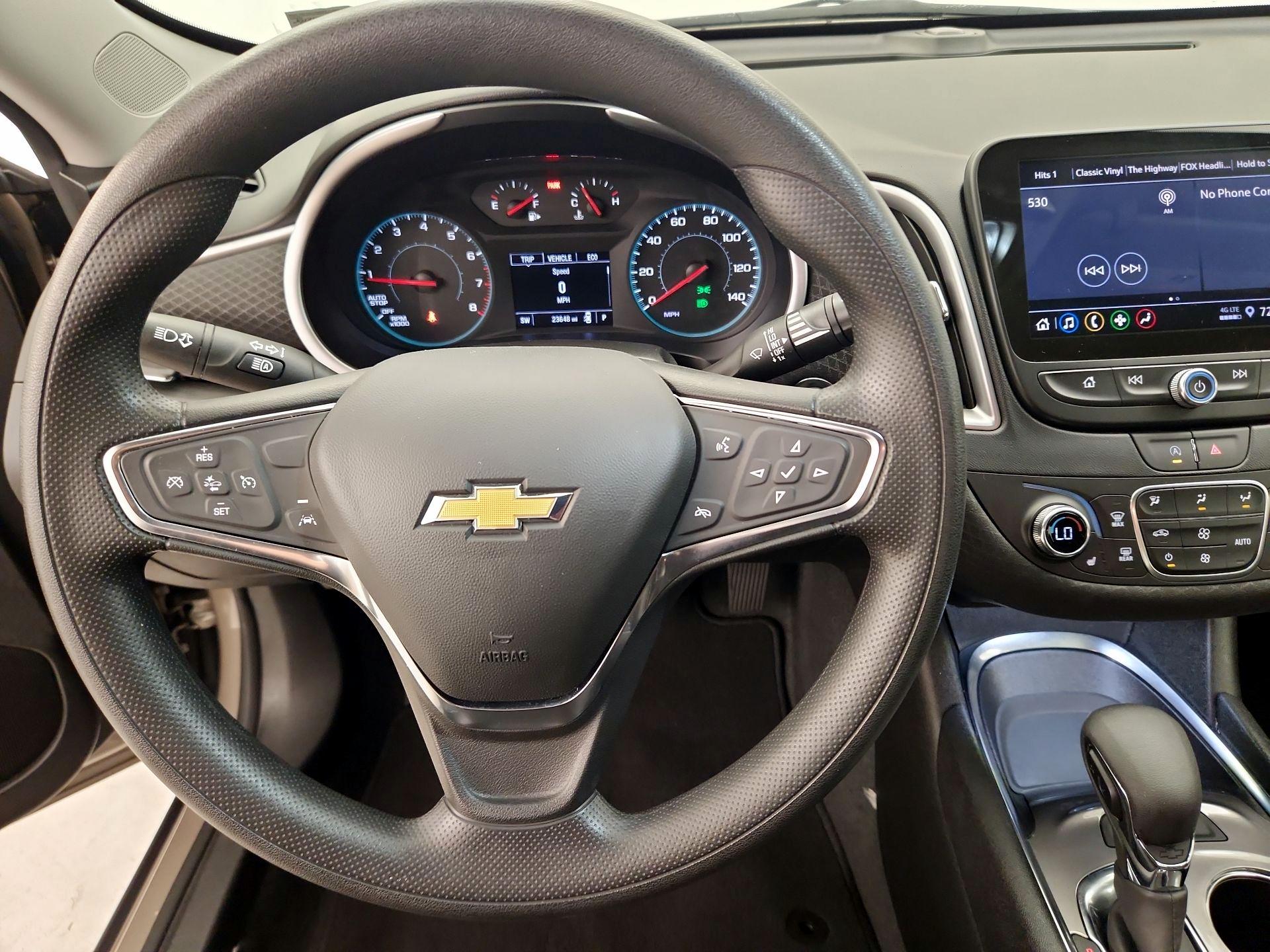 Thumbnail: 2024 Chevrolet Malibu - 10