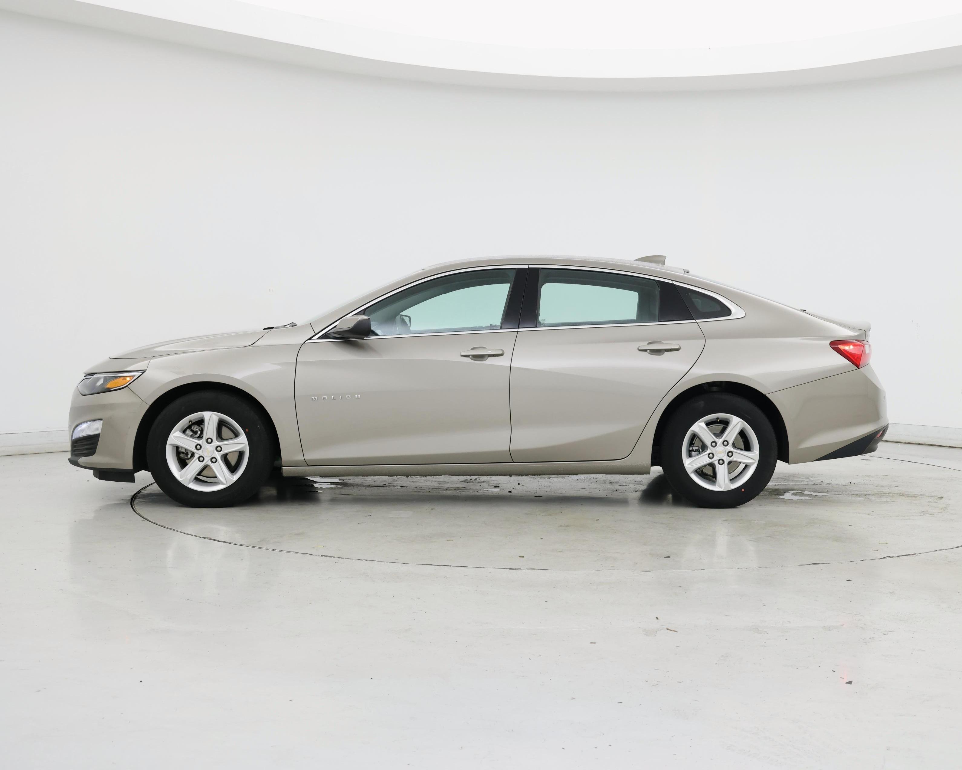Thumbnail: 2024 Chevrolet Malibu - 3