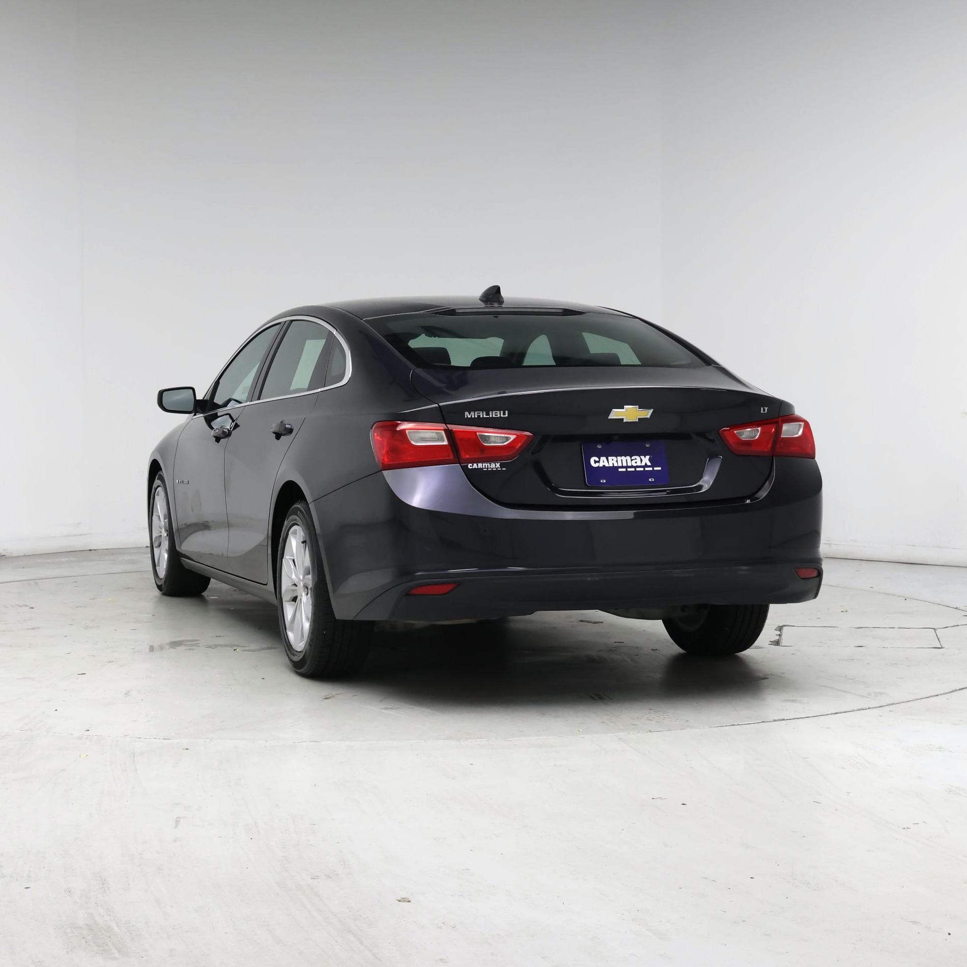 Thumbnail: 2023 Chevrolet Malibu - 6