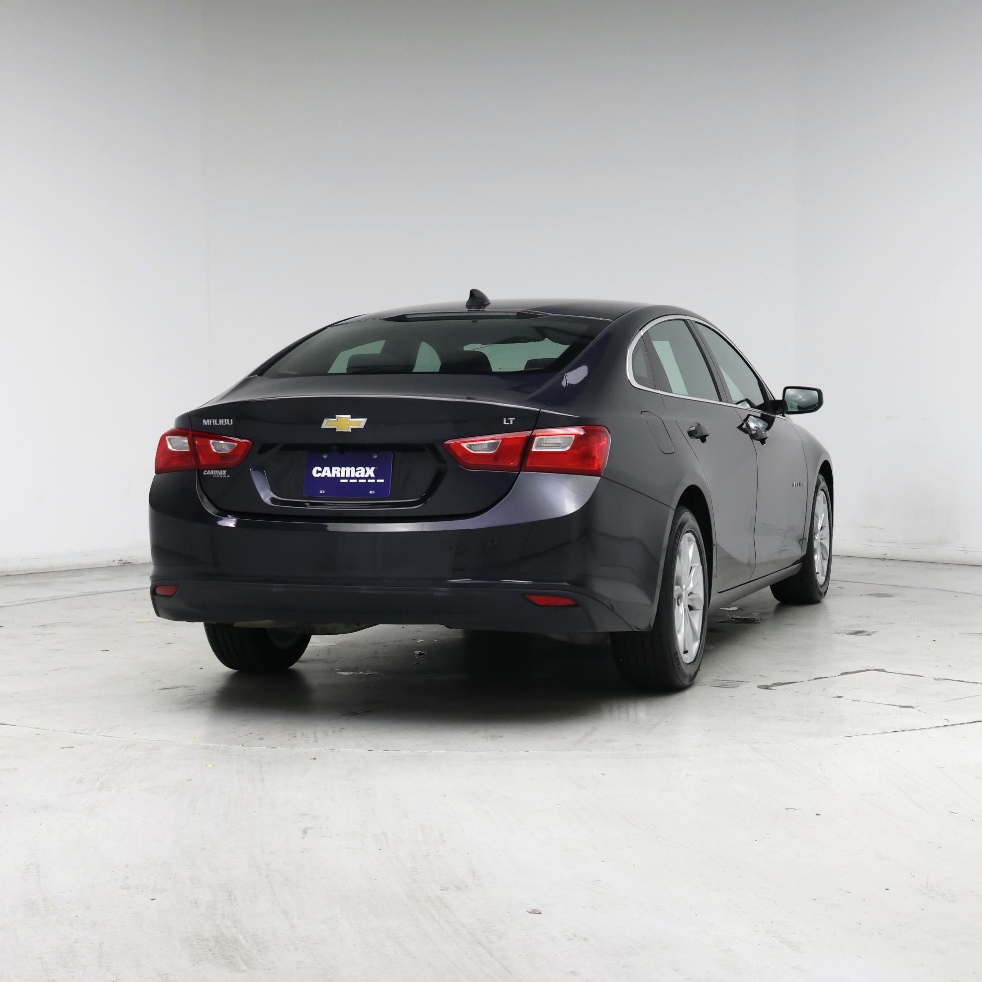 Thumbnail: 2023 Chevrolet Malibu - 8