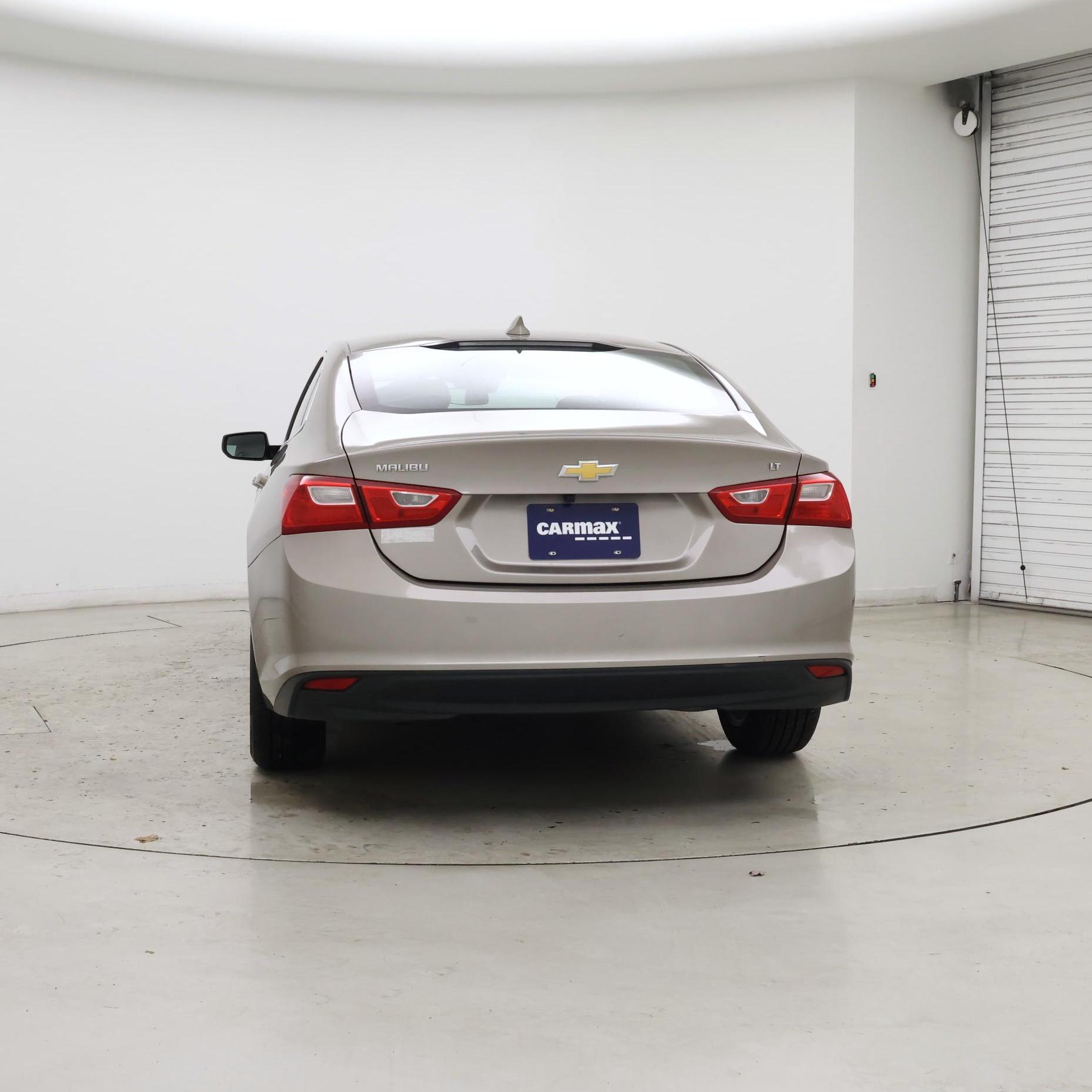 Thumbnail: 2023 Chevrolet Malibu - 6