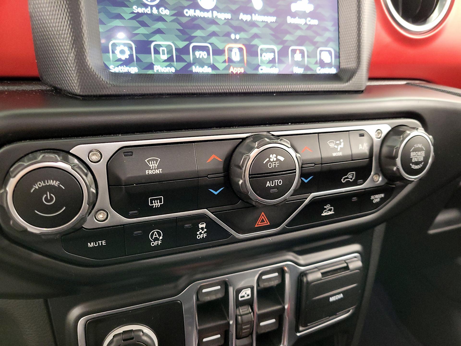 Thumbnail: 2020 Jeep Gladiator - 17