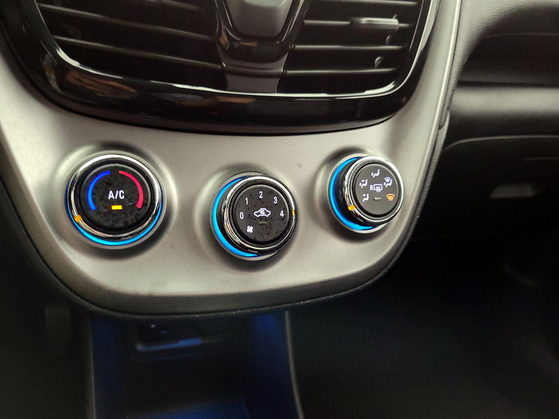 Thumbnail: 2016 Chevrolet Spark - 14