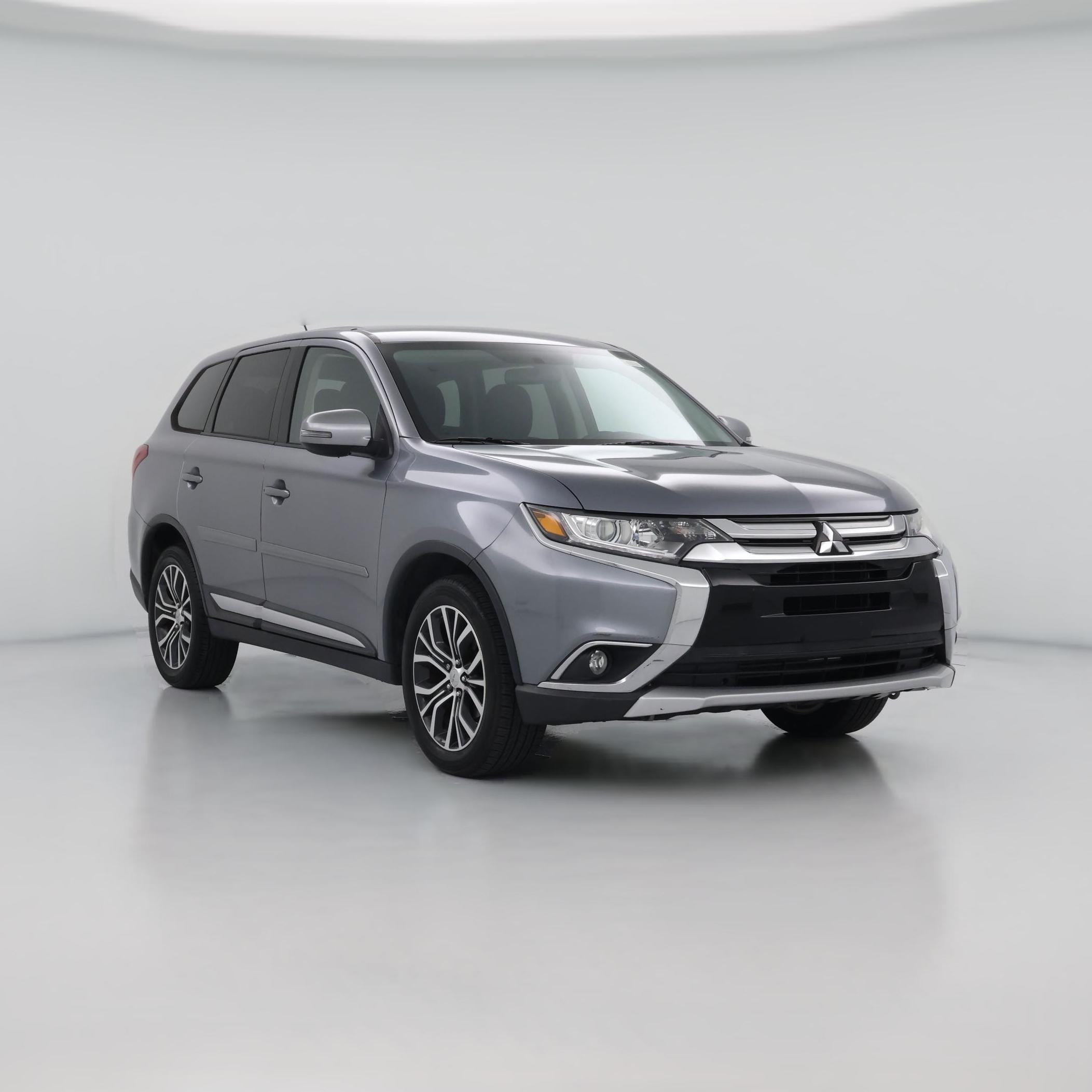 Thumbnail: 2016 Mitsubishi Outlander - 1