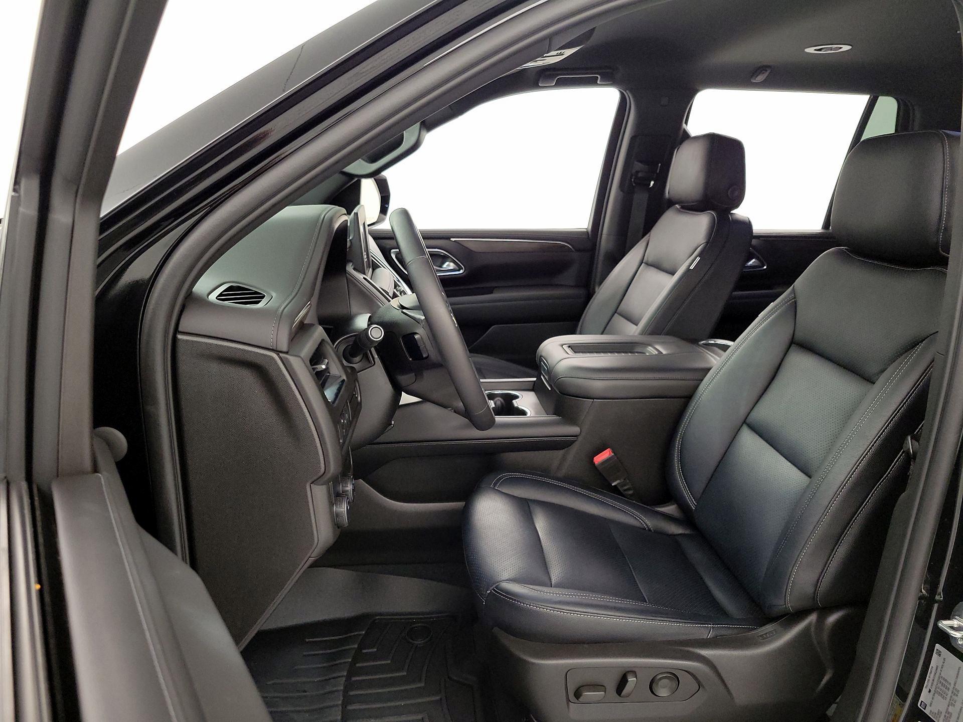 Thumbnail: 2023 Chevrolet Tahoe - 9