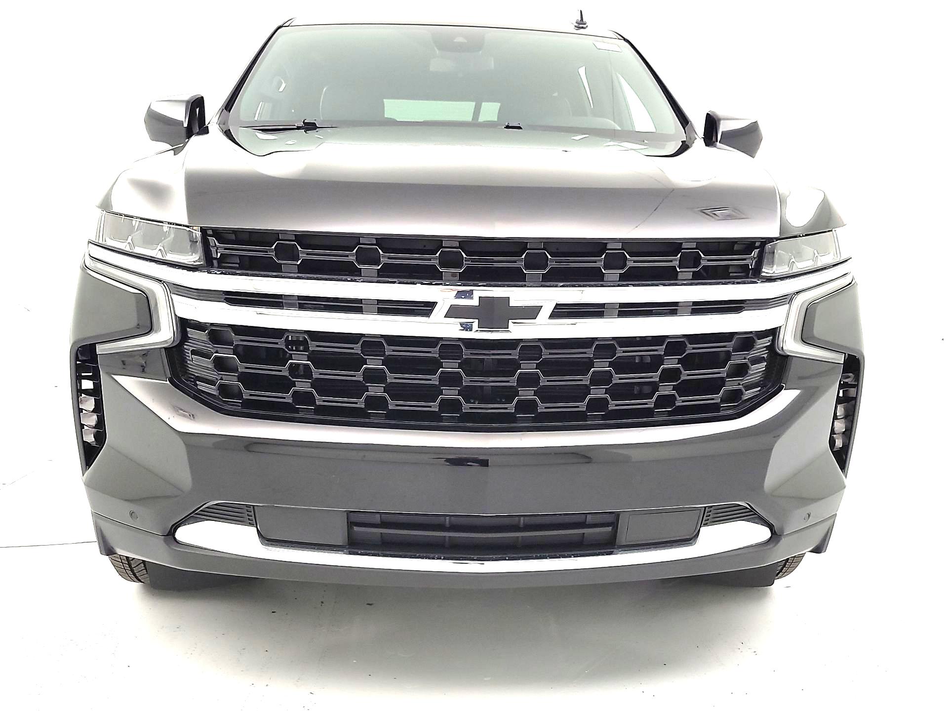 Thumbnail: 2023 Chevrolet Tahoe - 2