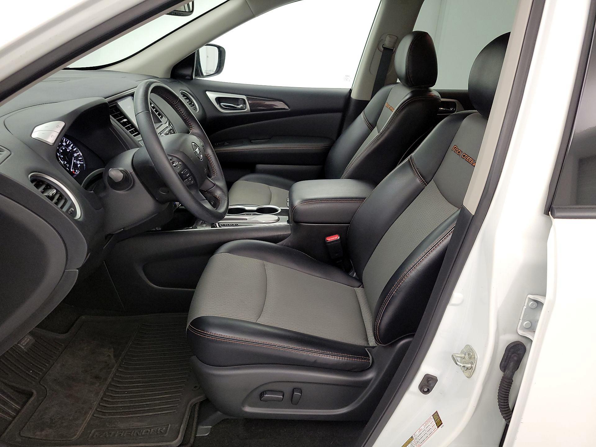 Thumbnail: 2020 Nissan Pathfinder - 11