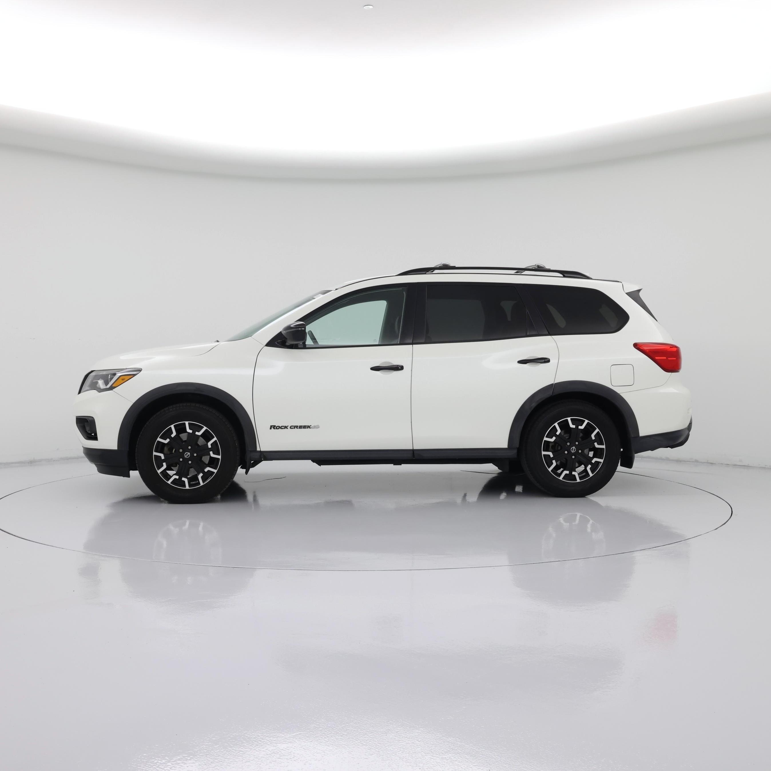 Thumbnail: 2020 Nissan Pathfinder - 3