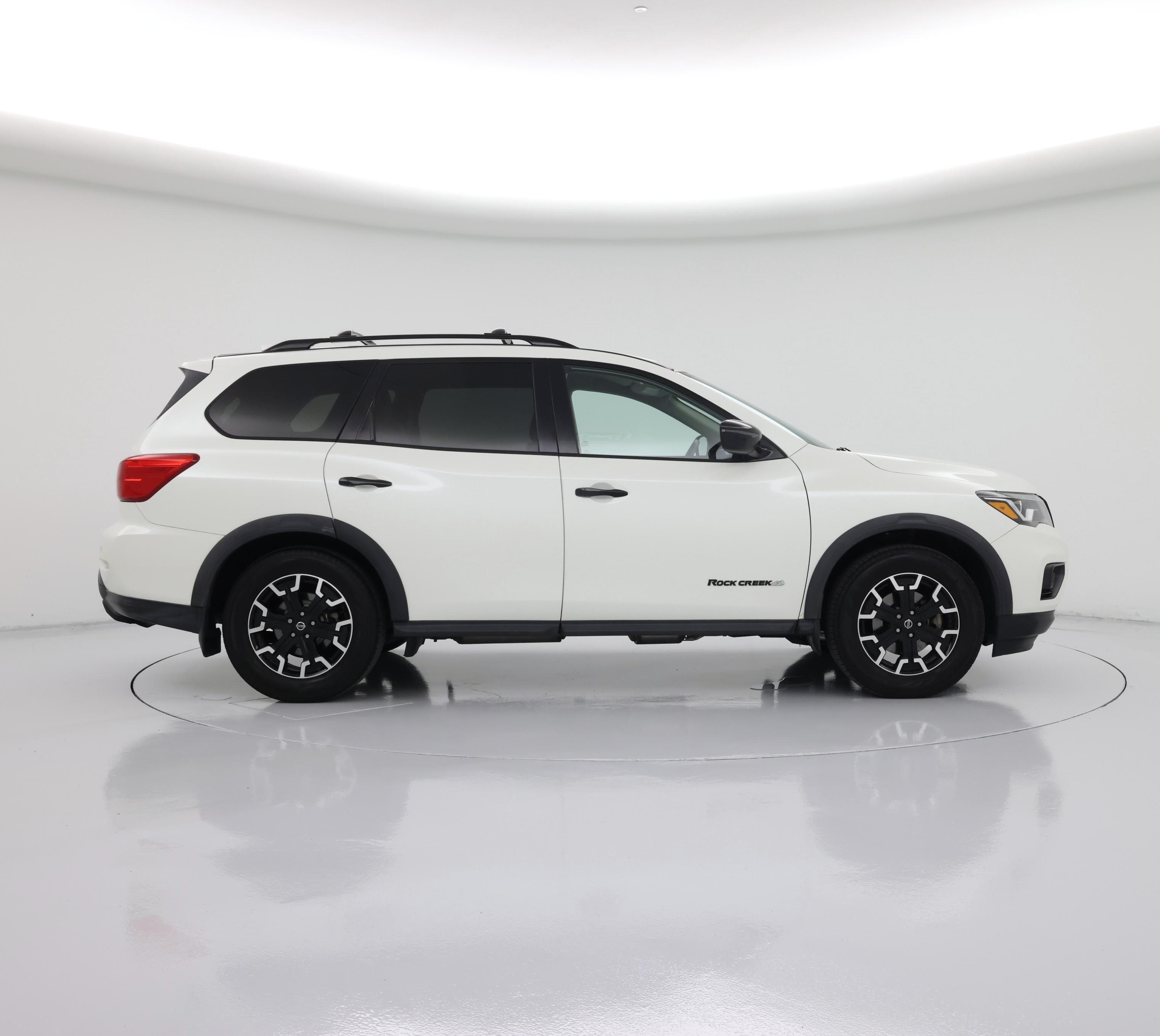 Thumbnail: 2020 Nissan Pathfinder - 7