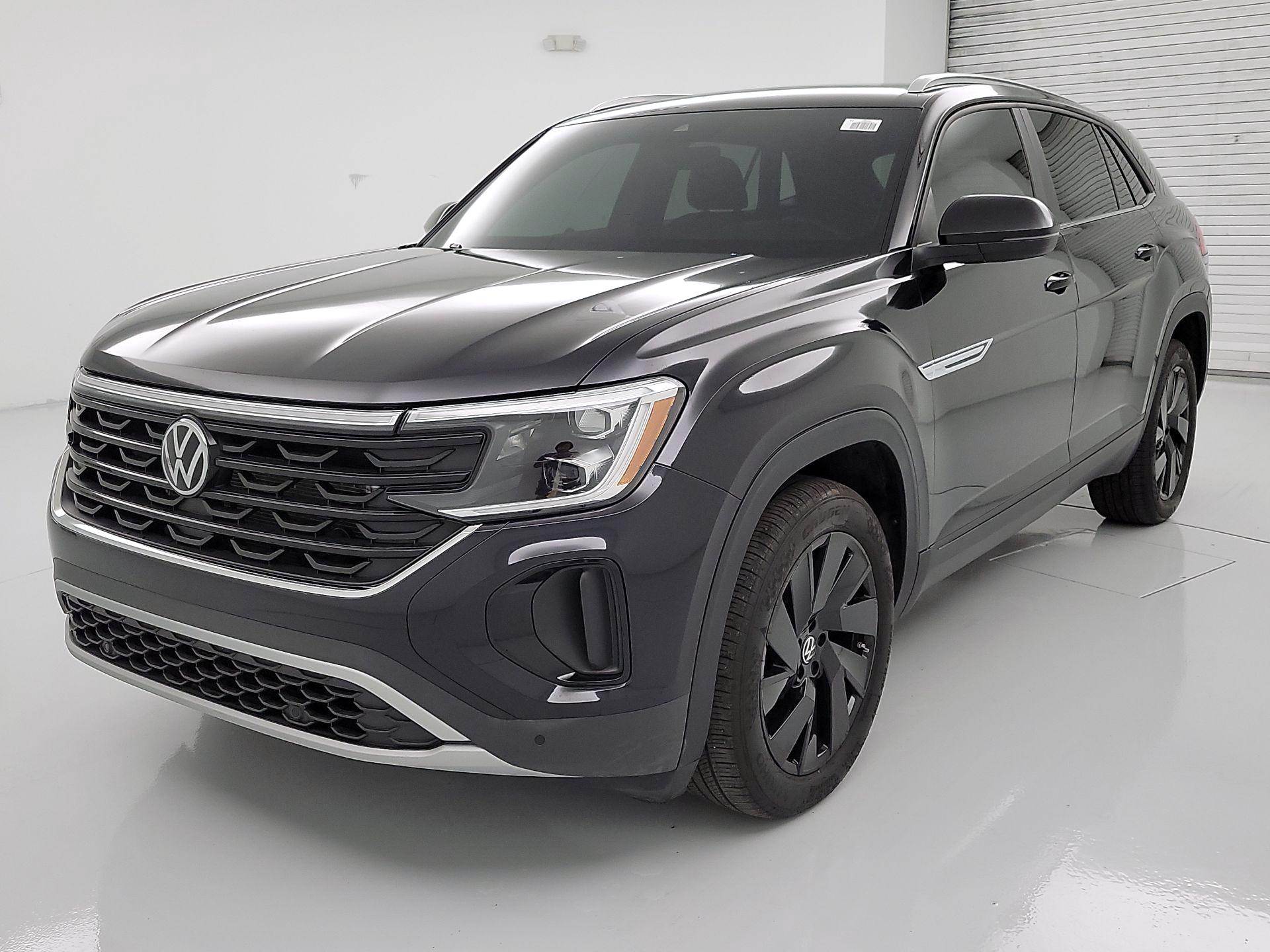 Thumbnail: 2024 Volkswagen Atlas - 3