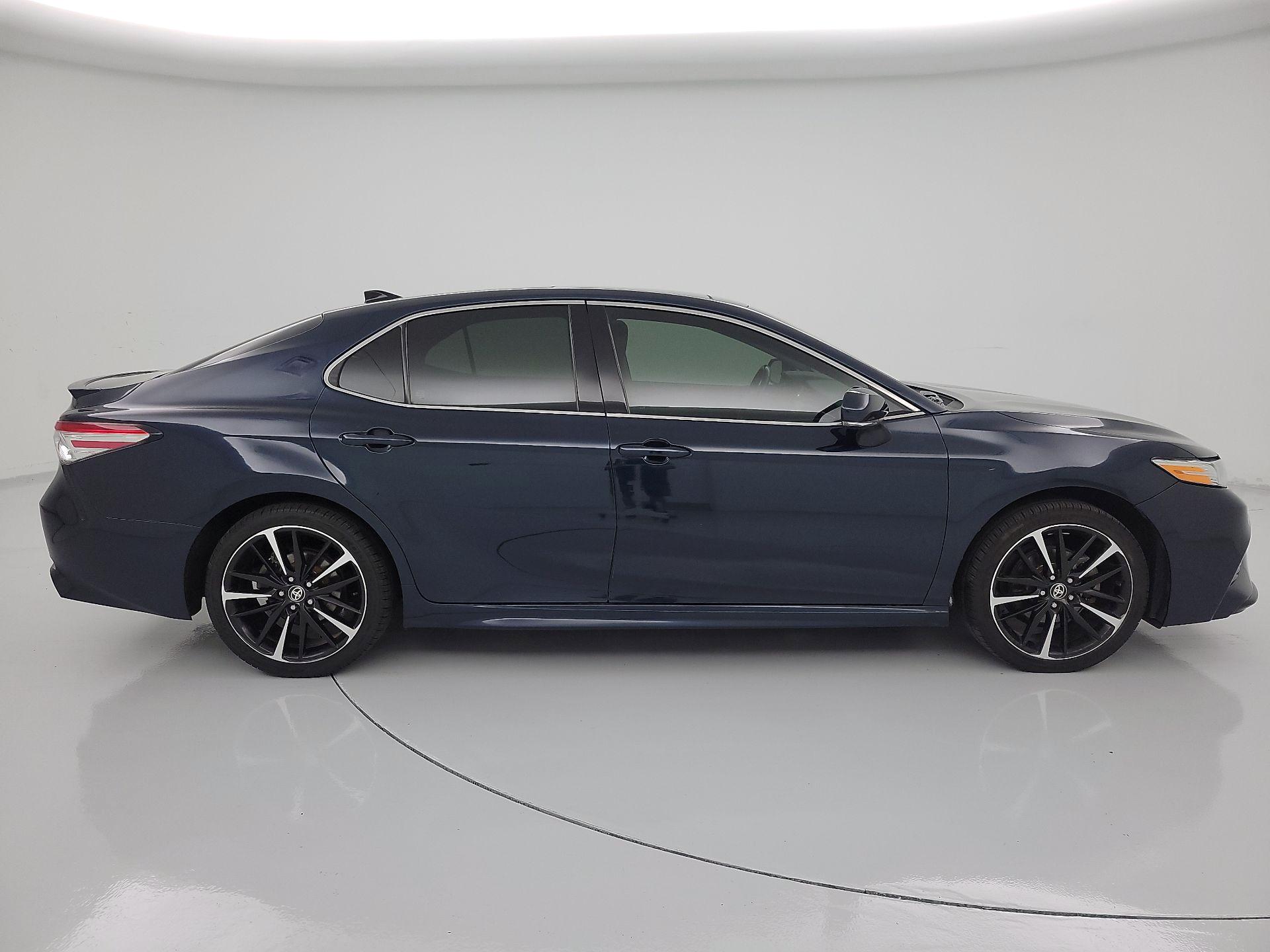 Thumbnail: 2020 Toyota Camry - 4