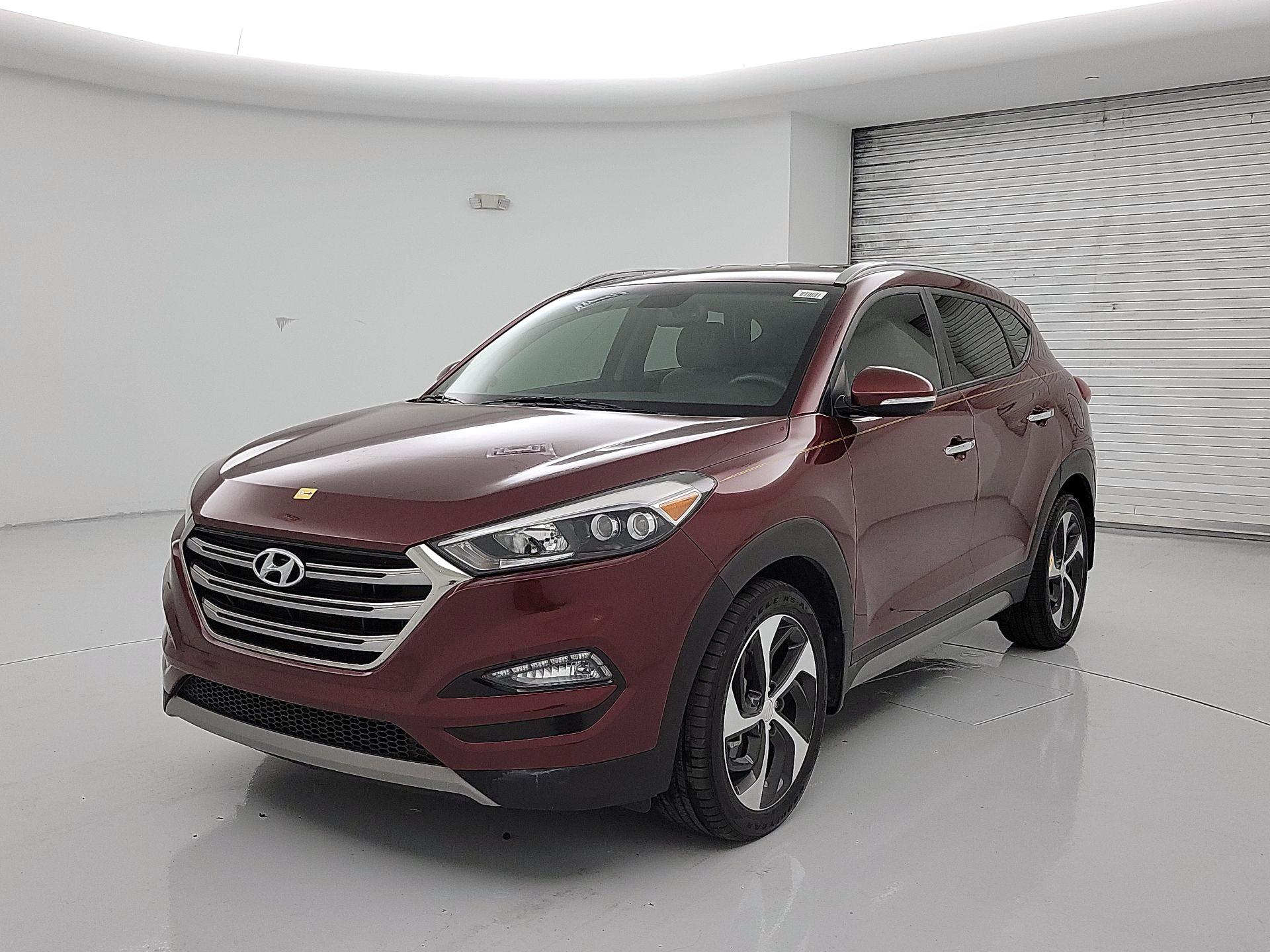 Thumbnail: 2017 Hyundai Tucson - 3
