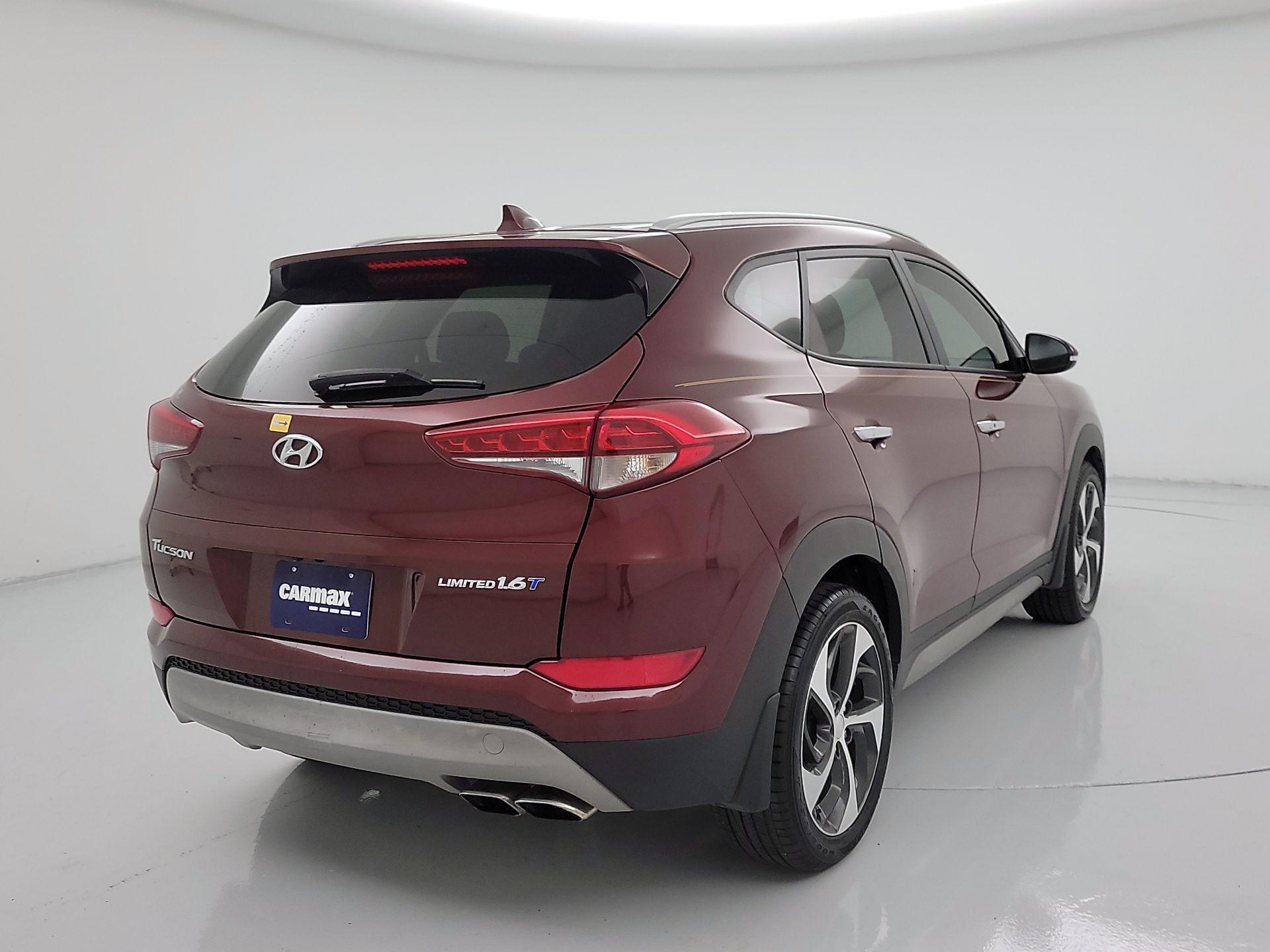 Thumbnail: 2017 Hyundai Tucson - 5
