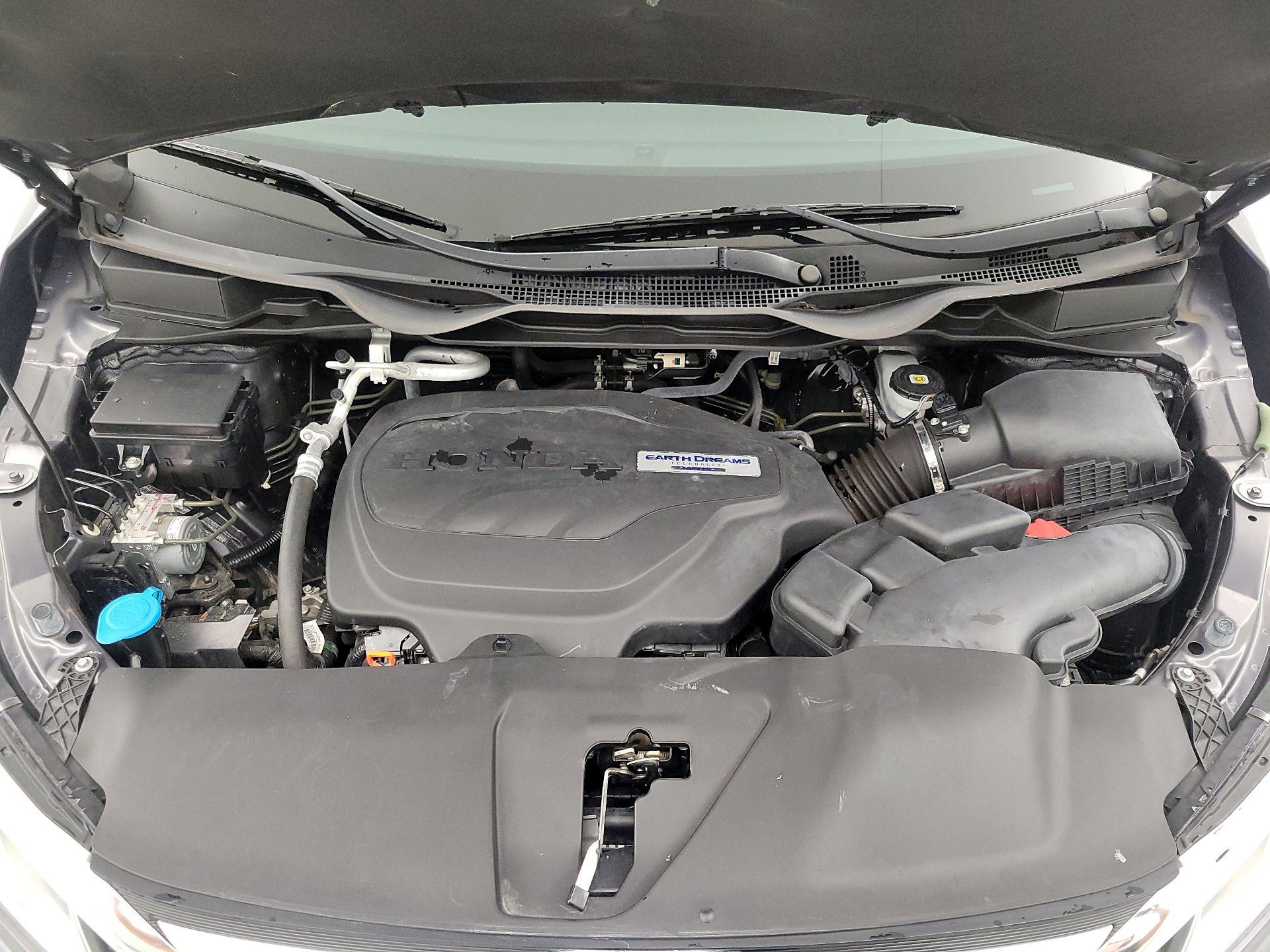 Thumbnail: 2019 Honda Odyssey - 18