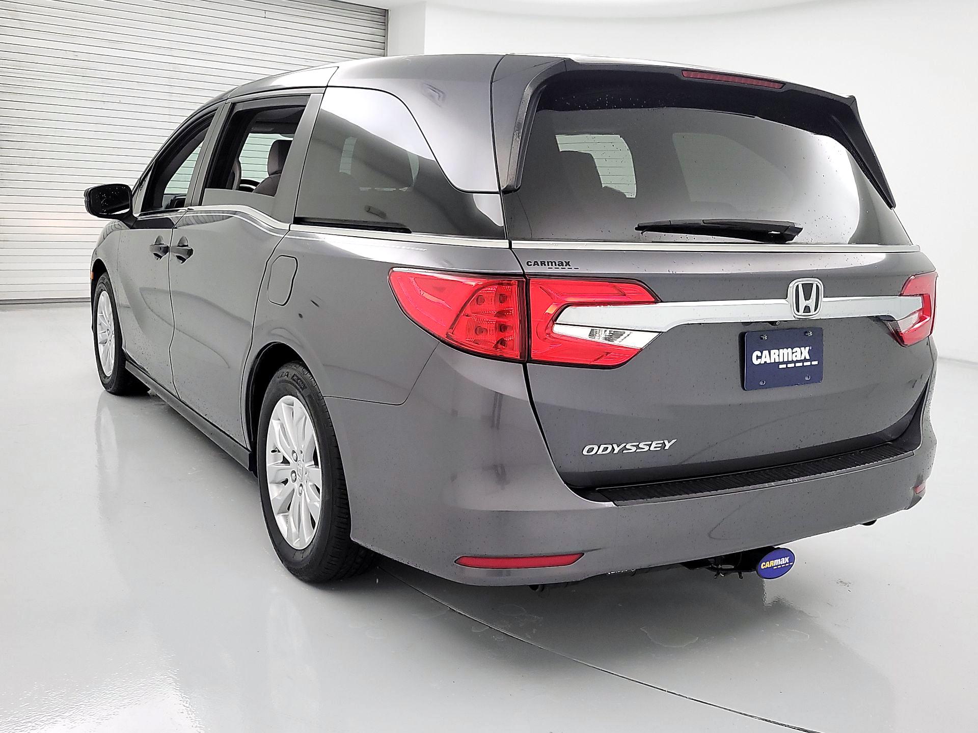Thumbnail: 2019 Honda Odyssey - 7