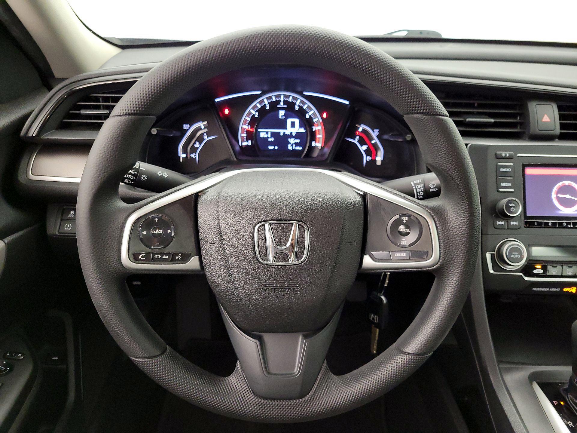 Thumbnail: 2017 Honda Civic - 10
