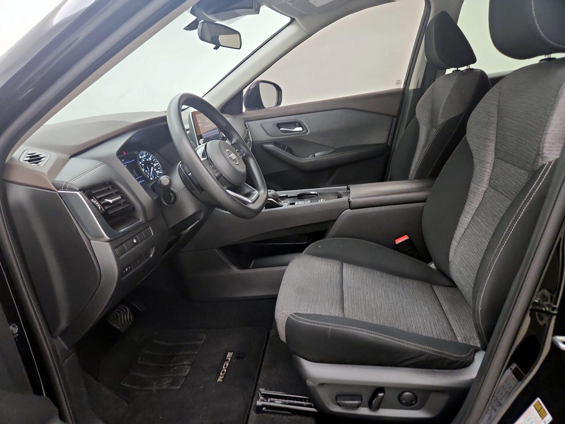 Thumbnail: 2021 Nissan Rogue - 11