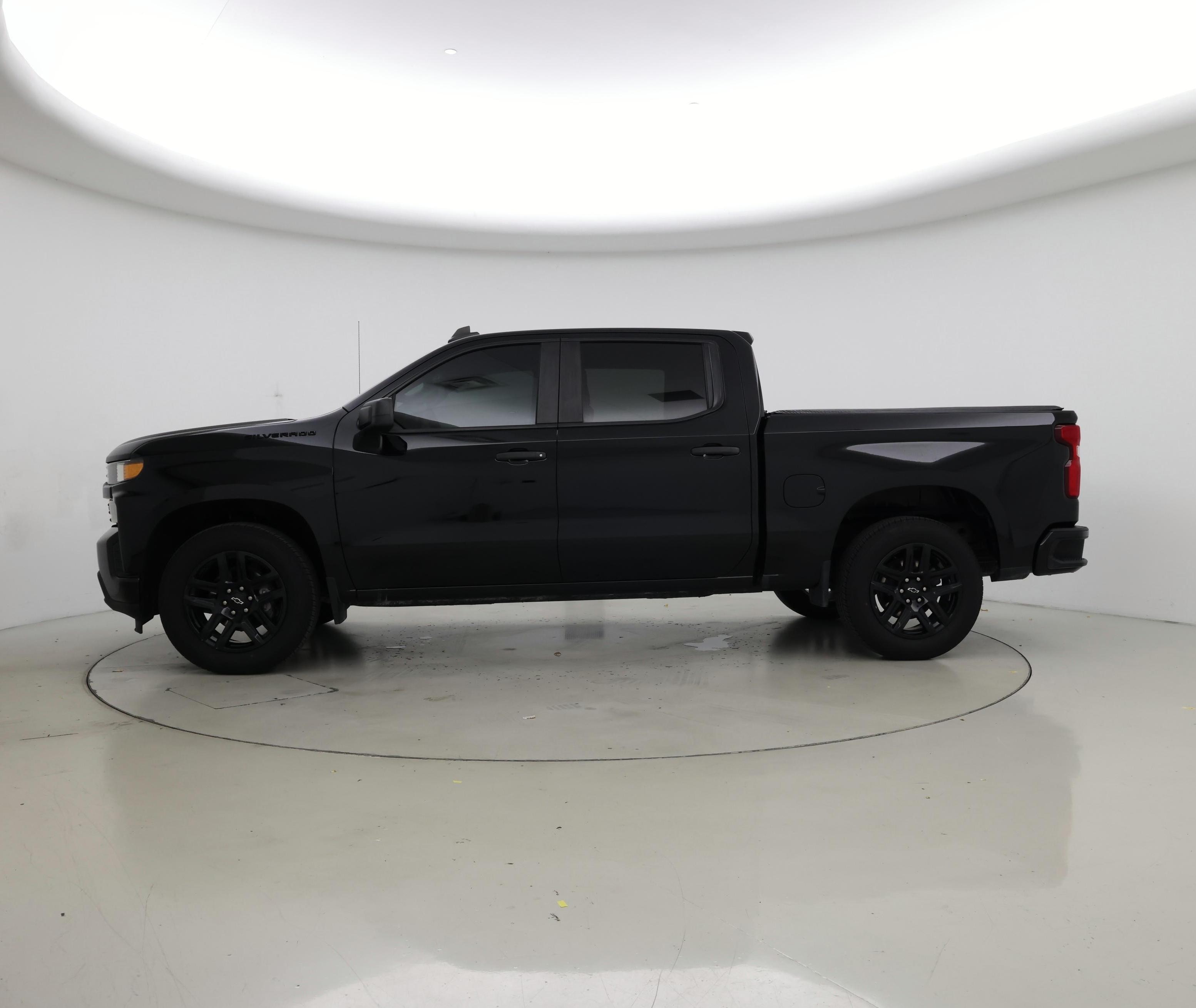 Thumbnail: 2020 Chevrolet Silverado 1500 - 3