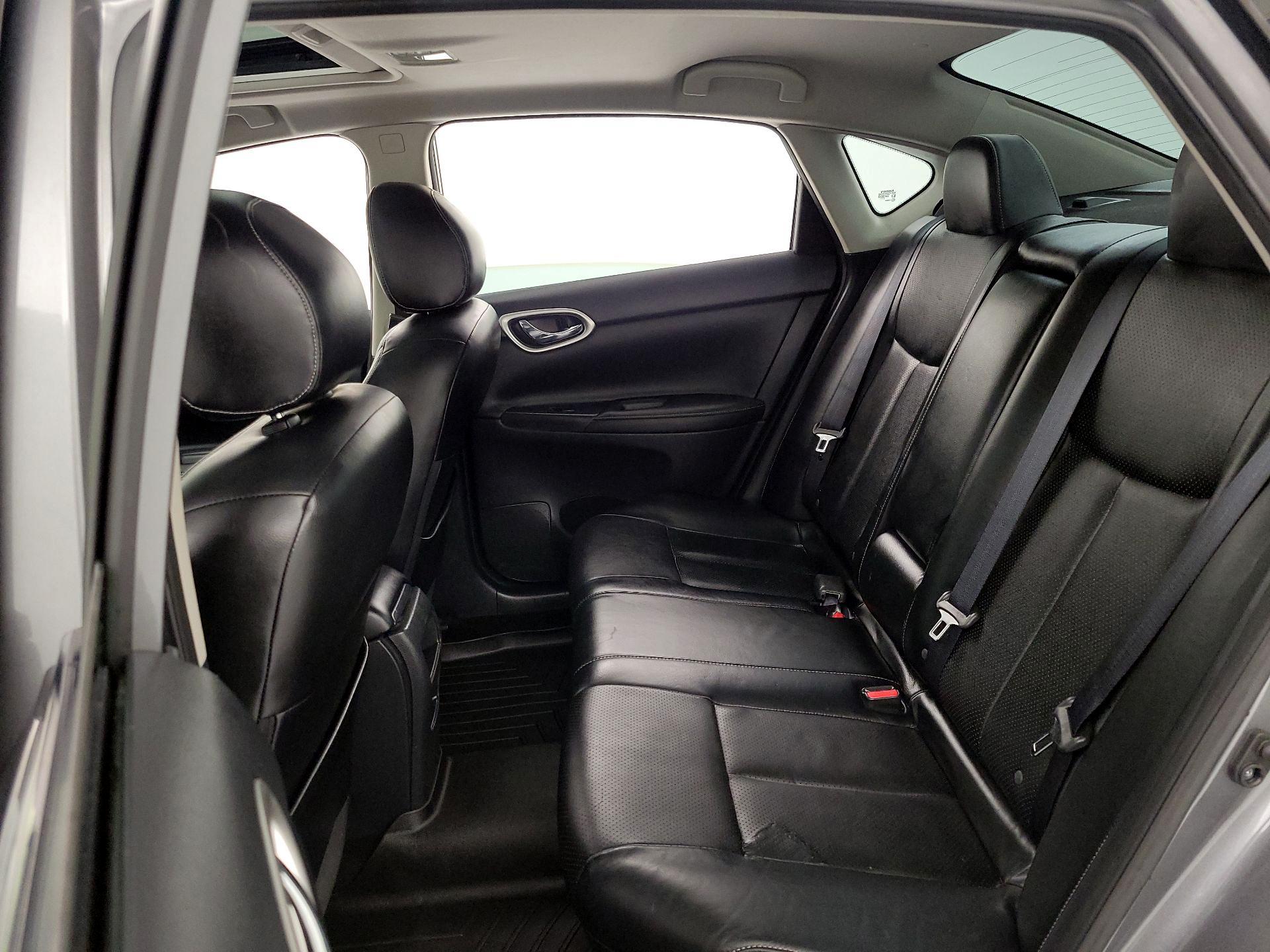Thumbnail: 2015 Nissan Sentra - 18
