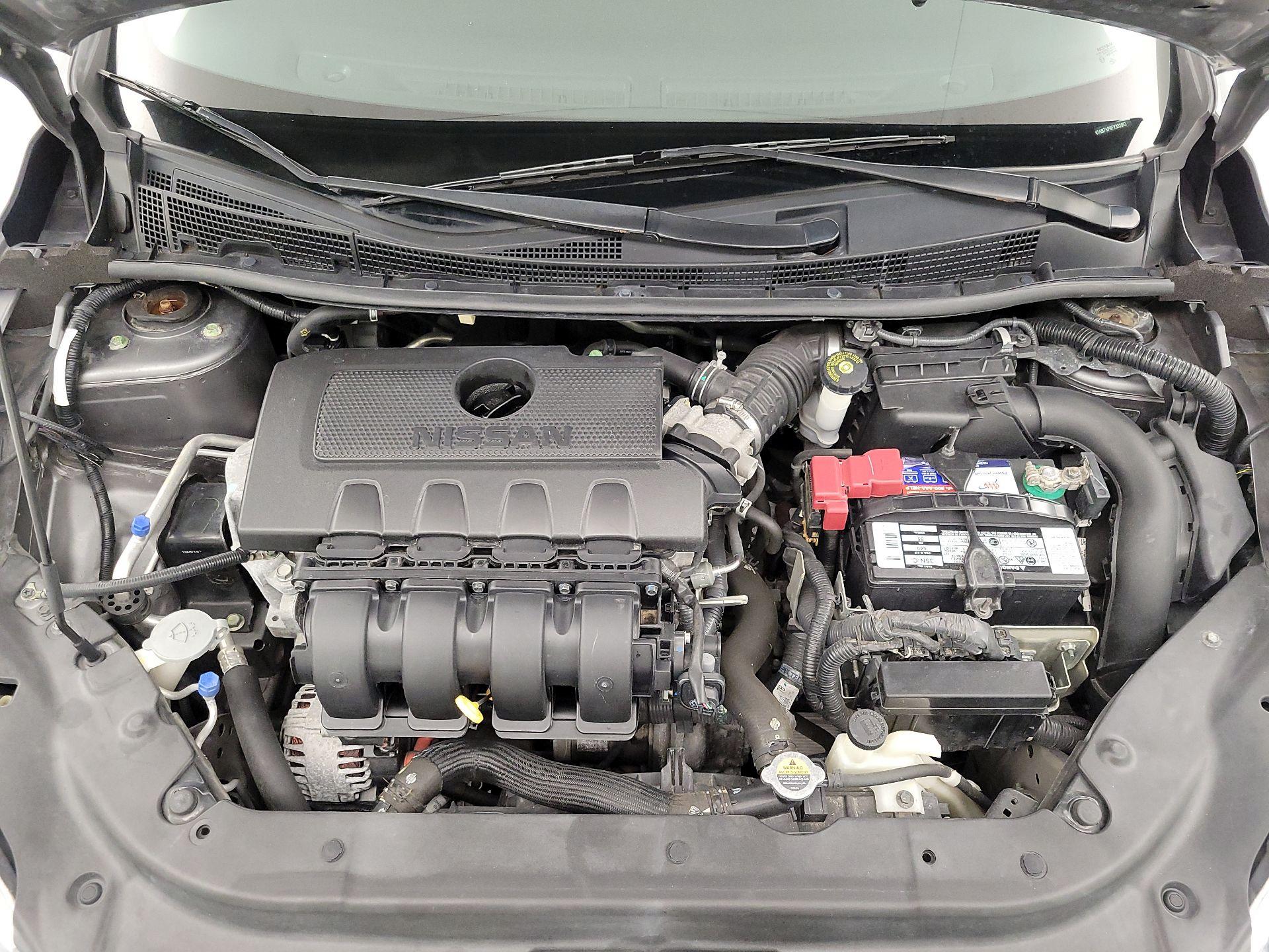 Thumbnail: 2015 Nissan Sentra - 20