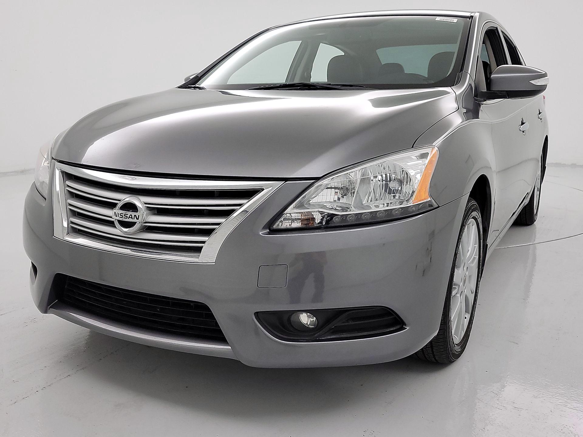Thumbnail: 2015 Nissan Sentra - 3