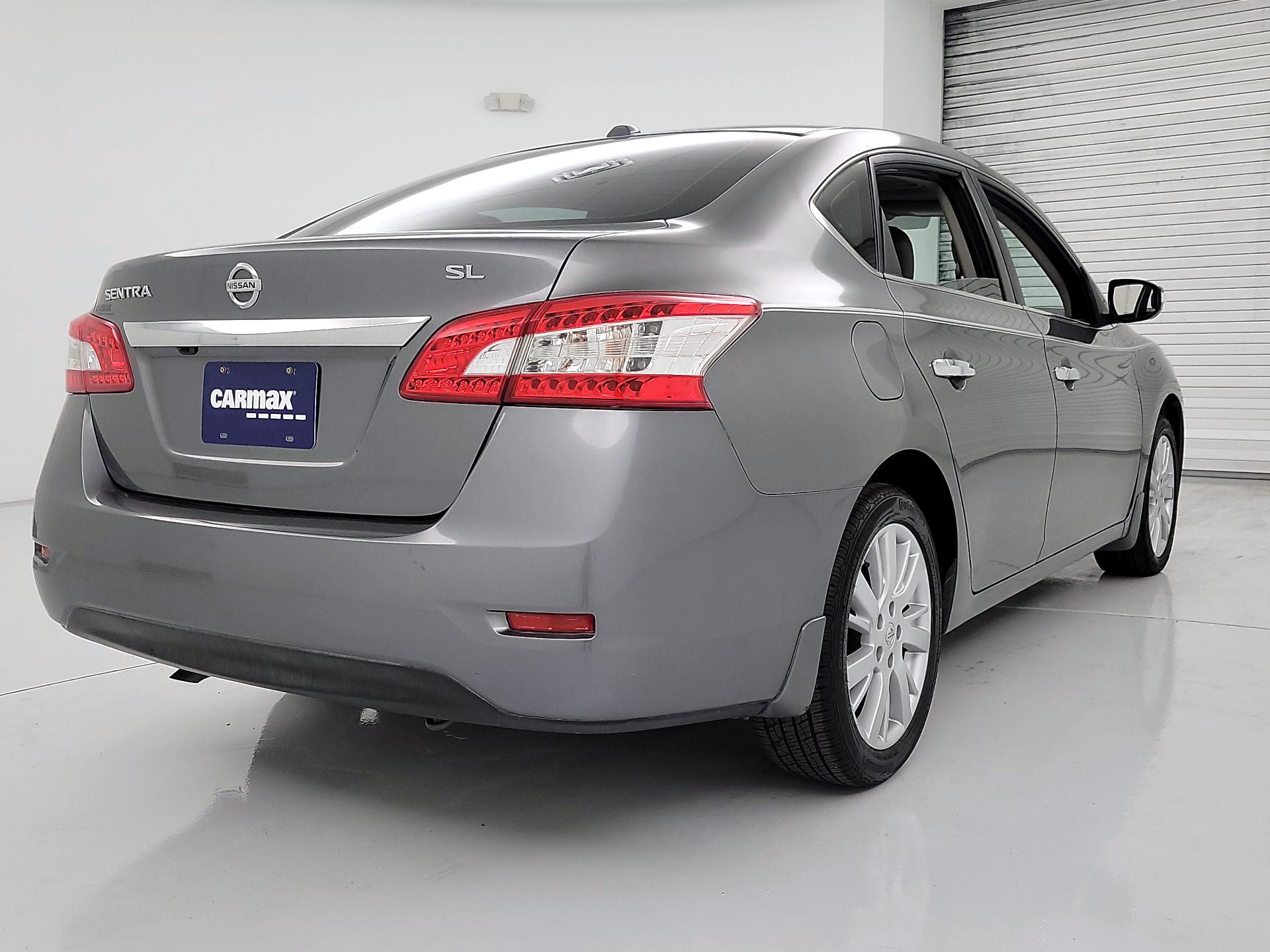 Thumbnail: 2015 Nissan Sentra - 5