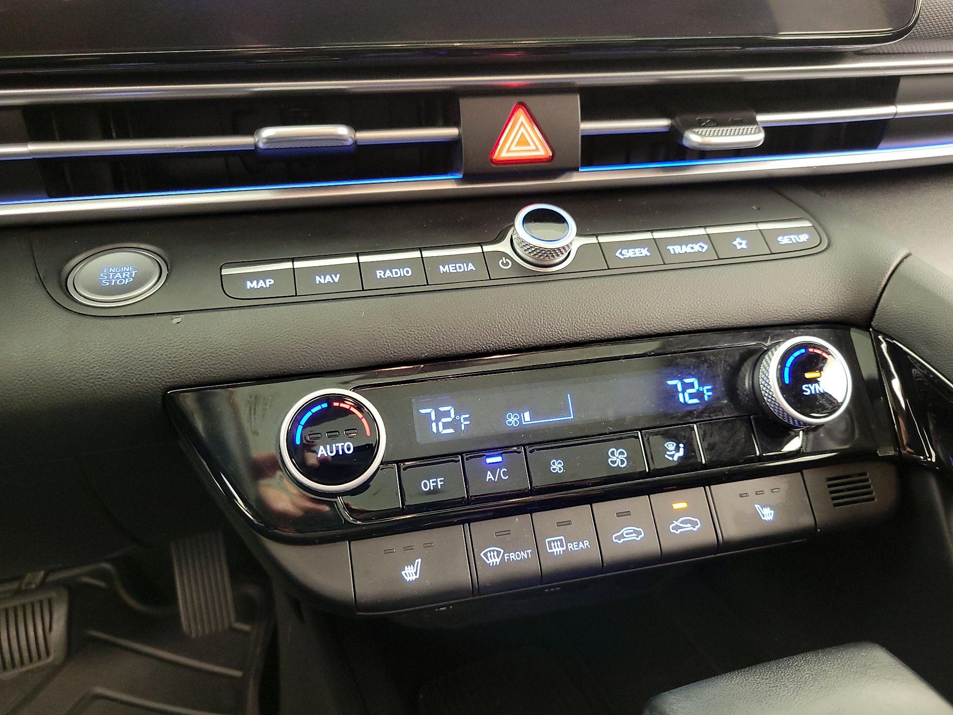 Thumbnail: 2024 Hyundai Elantra - 15