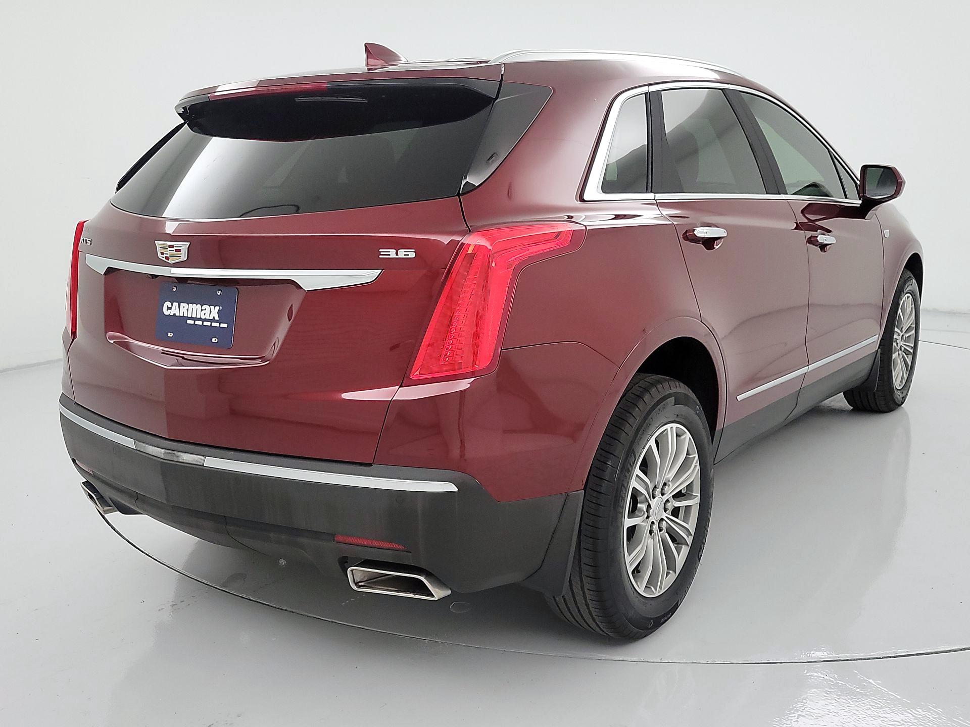 Thumbnail: 2017 Cadillac XT5 - 5