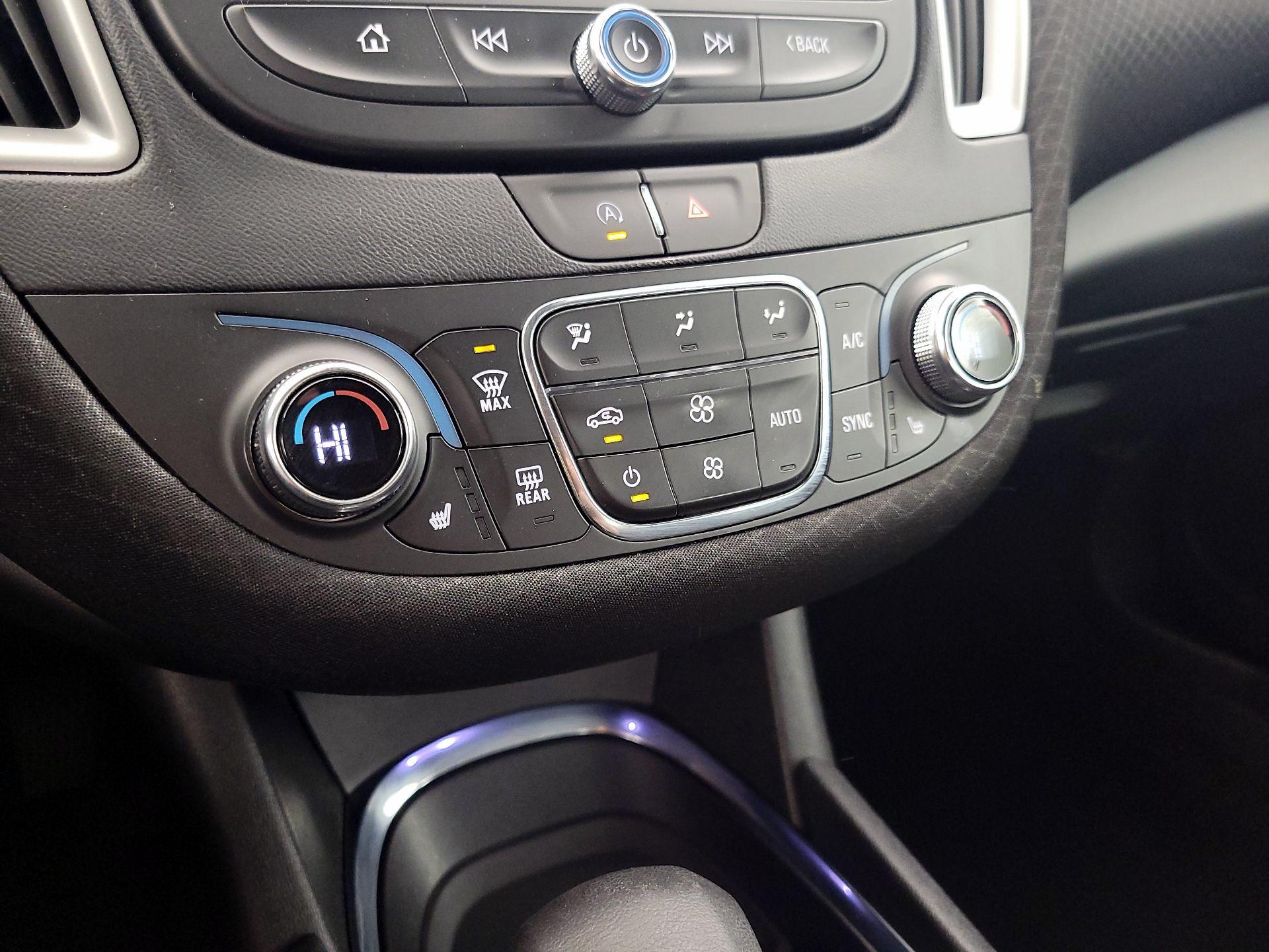 Thumbnail: 2023 Chevrolet Malibu - 16