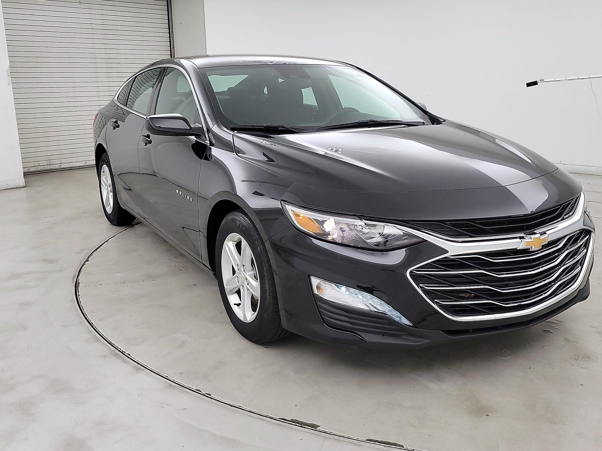 Thumbnail: 2024 Chevrolet Malibu - 3