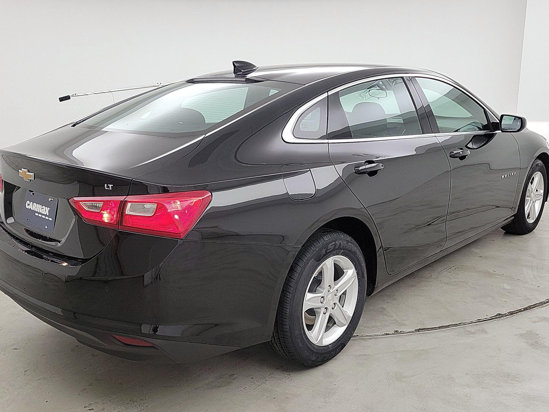 Thumbnail: 2024 Chevrolet Malibu - 5