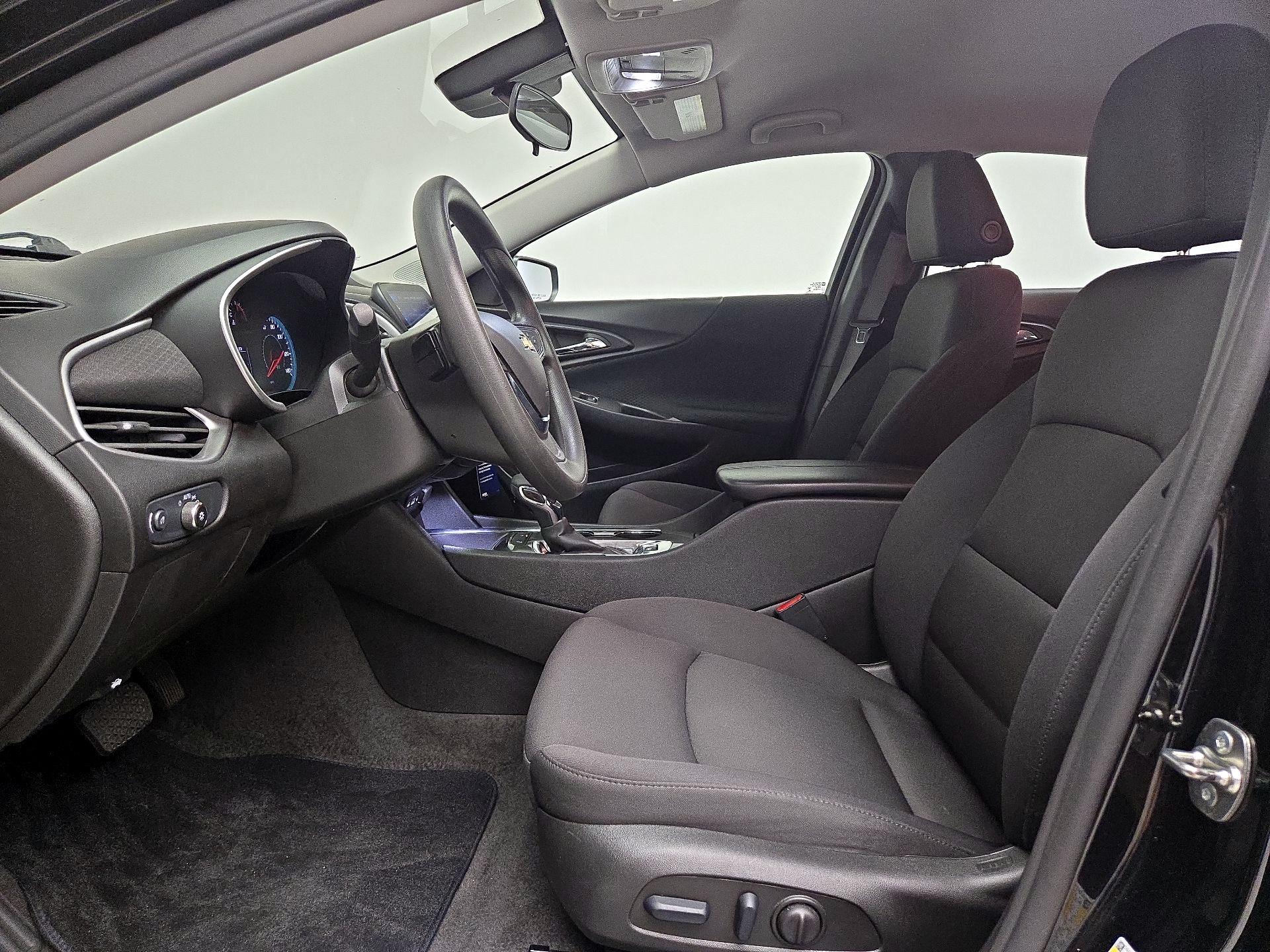 Thumbnail: 2024 Chevrolet Malibu - 11