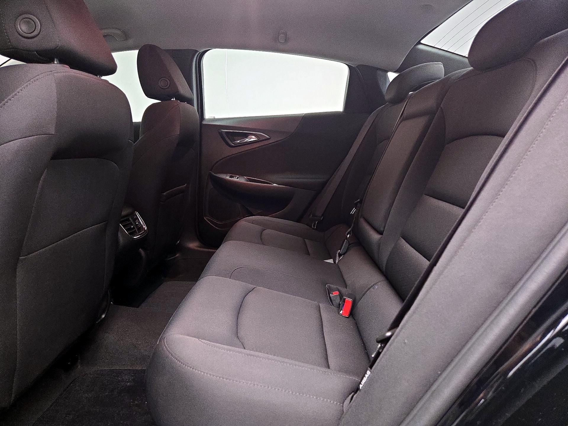 Thumbnail: 2024 Chevrolet Malibu - 19