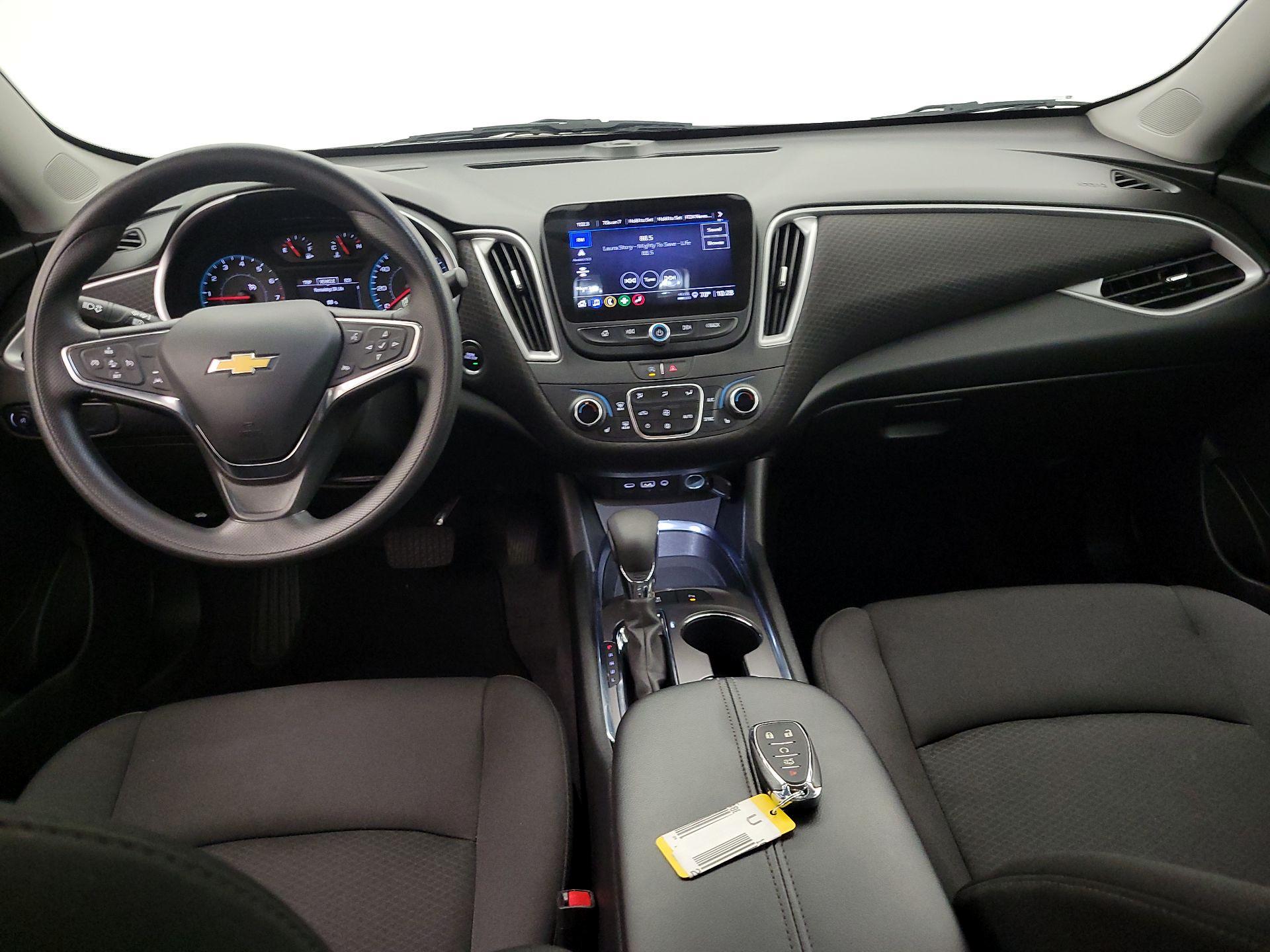 Thumbnail: 2024 Chevrolet Malibu - 9