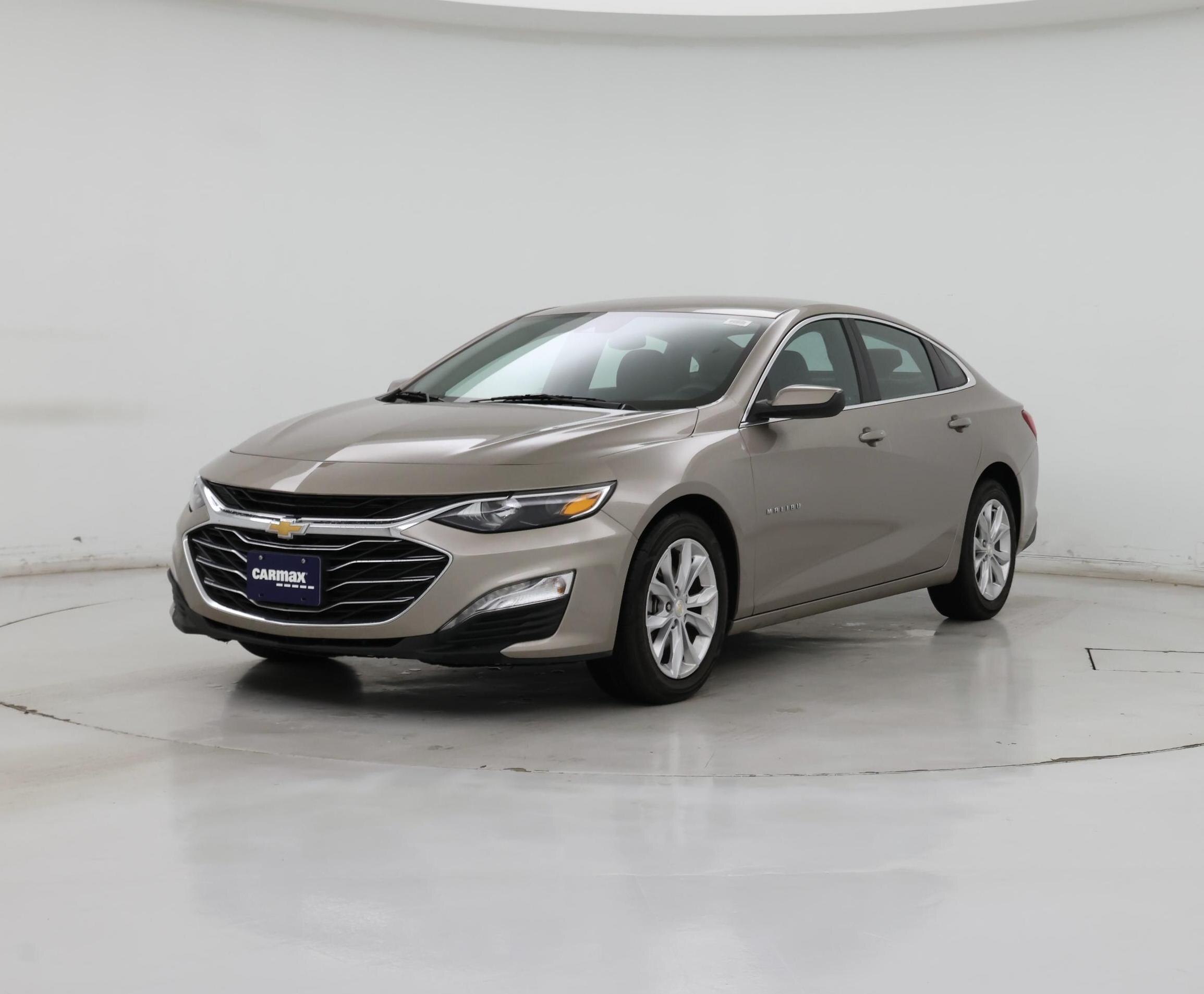 Thumbnail: 2024 Chevrolet Malibu - 4