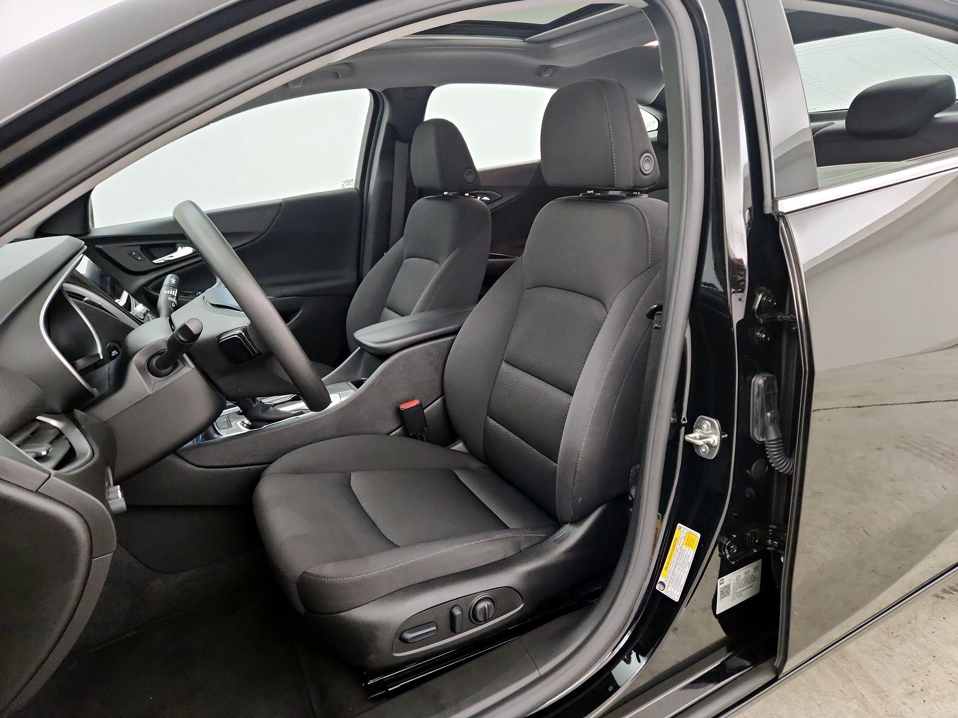 Thumbnail: 2024 Chevrolet Malibu - 11