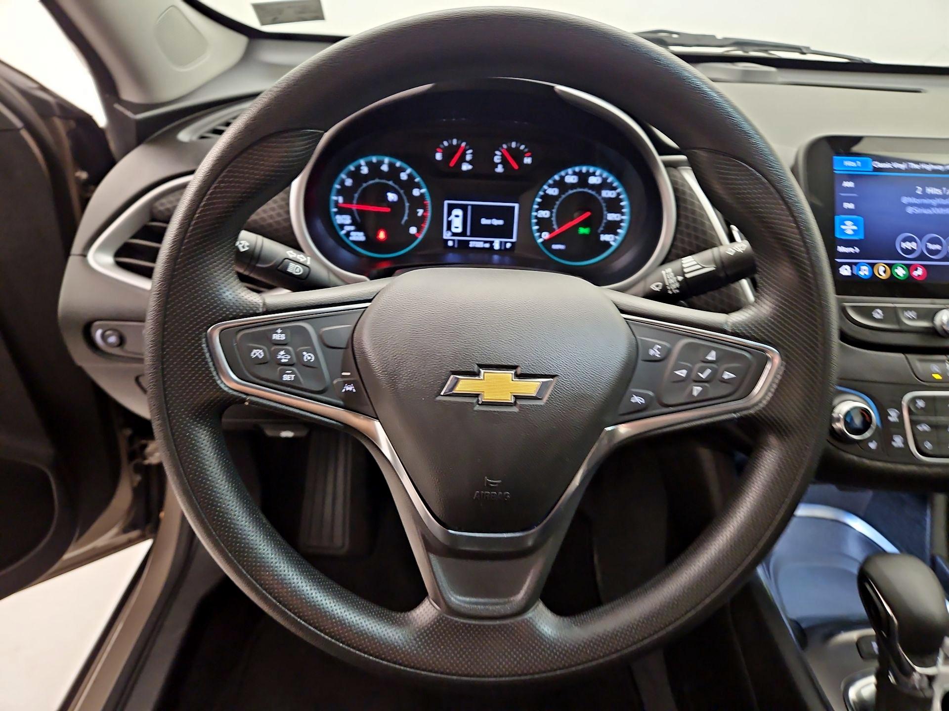 Thumbnail: 2024 Chevrolet Malibu - 10