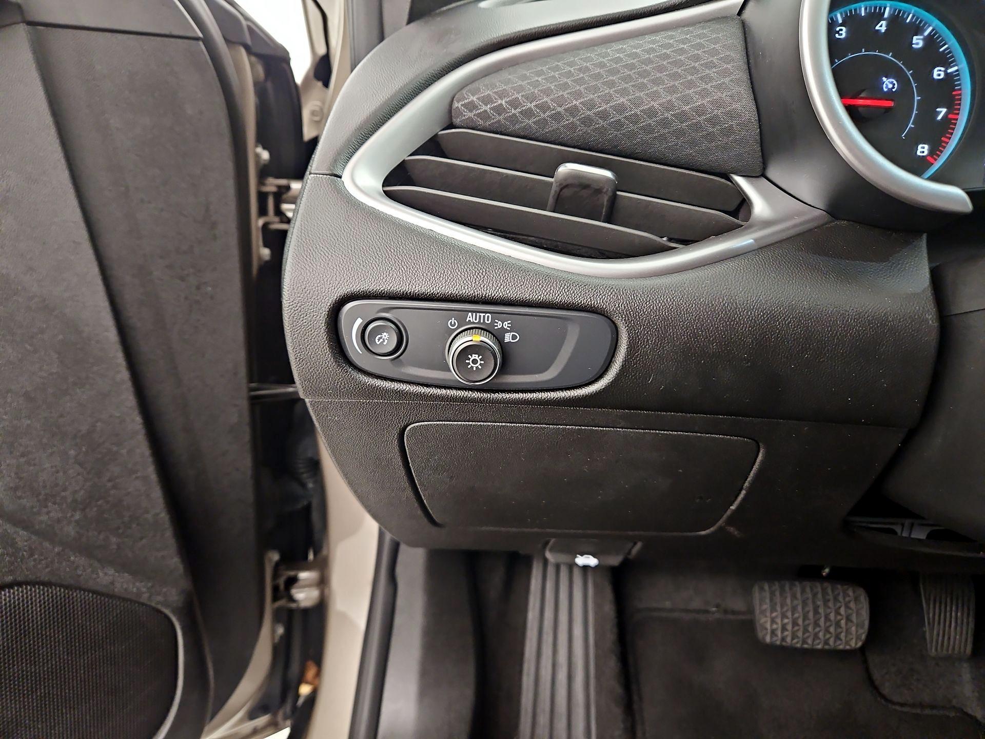 Thumbnail: 2024 Chevrolet Malibu - 13