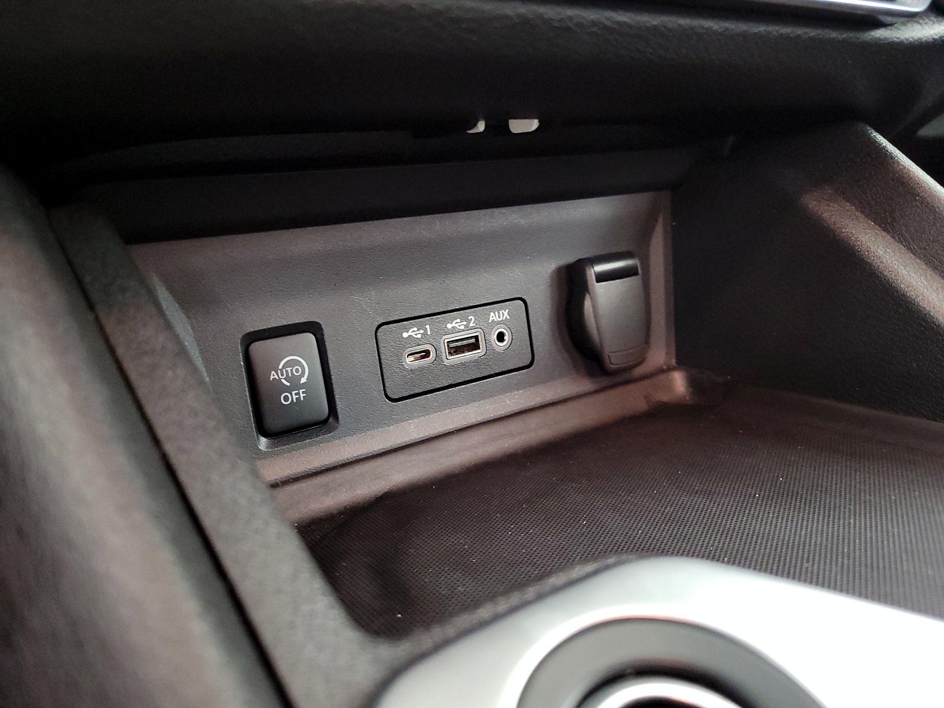 Thumbnail: 2024 Nissan Sentra - 18