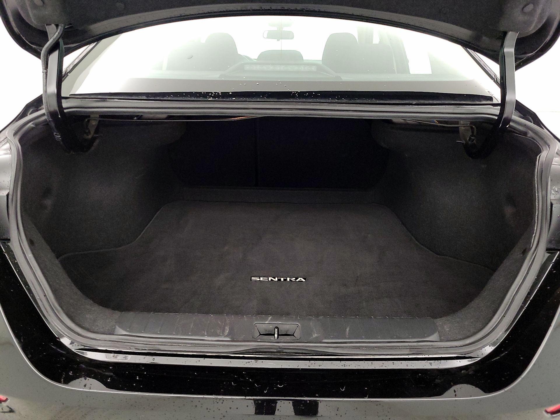 Thumbnail: 2024 Nissan Sentra - 20