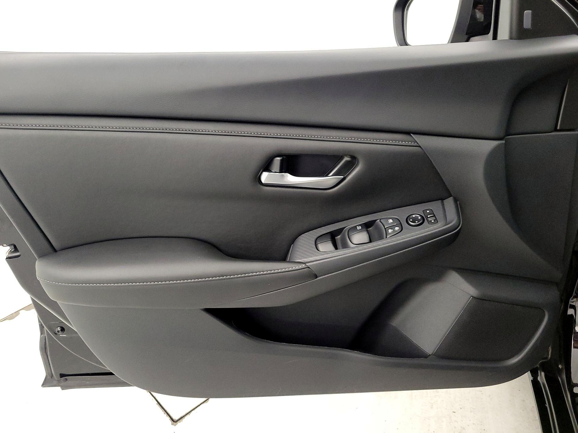 Thumbnail: 2024 Nissan Sentra - 12