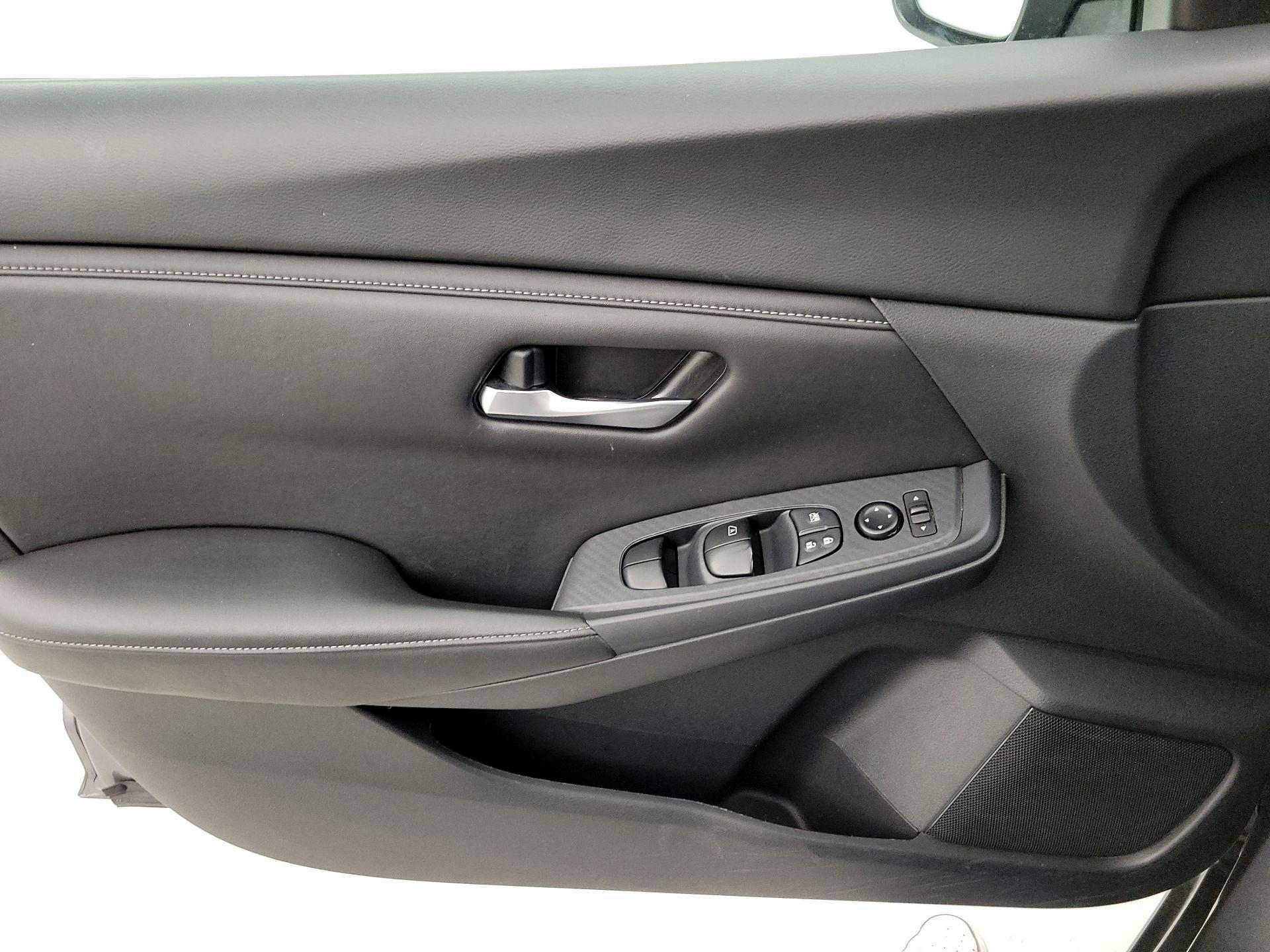 Thumbnail: 2024 Nissan Sentra - 12