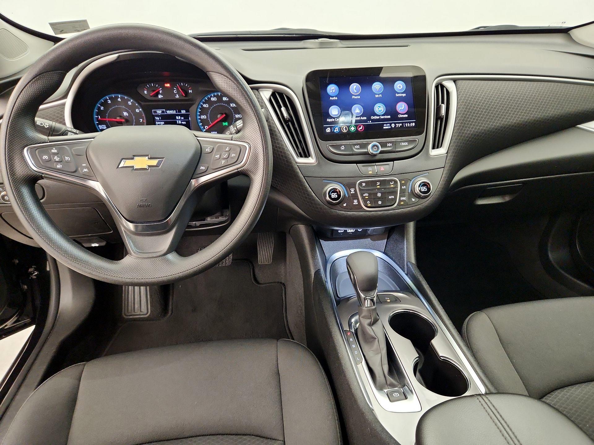 Thumbnail: 2024 Chevrolet Malibu - 9