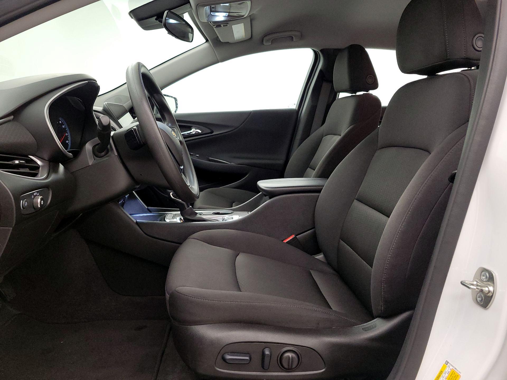 Thumbnail: 2024 Chevrolet Malibu - 11