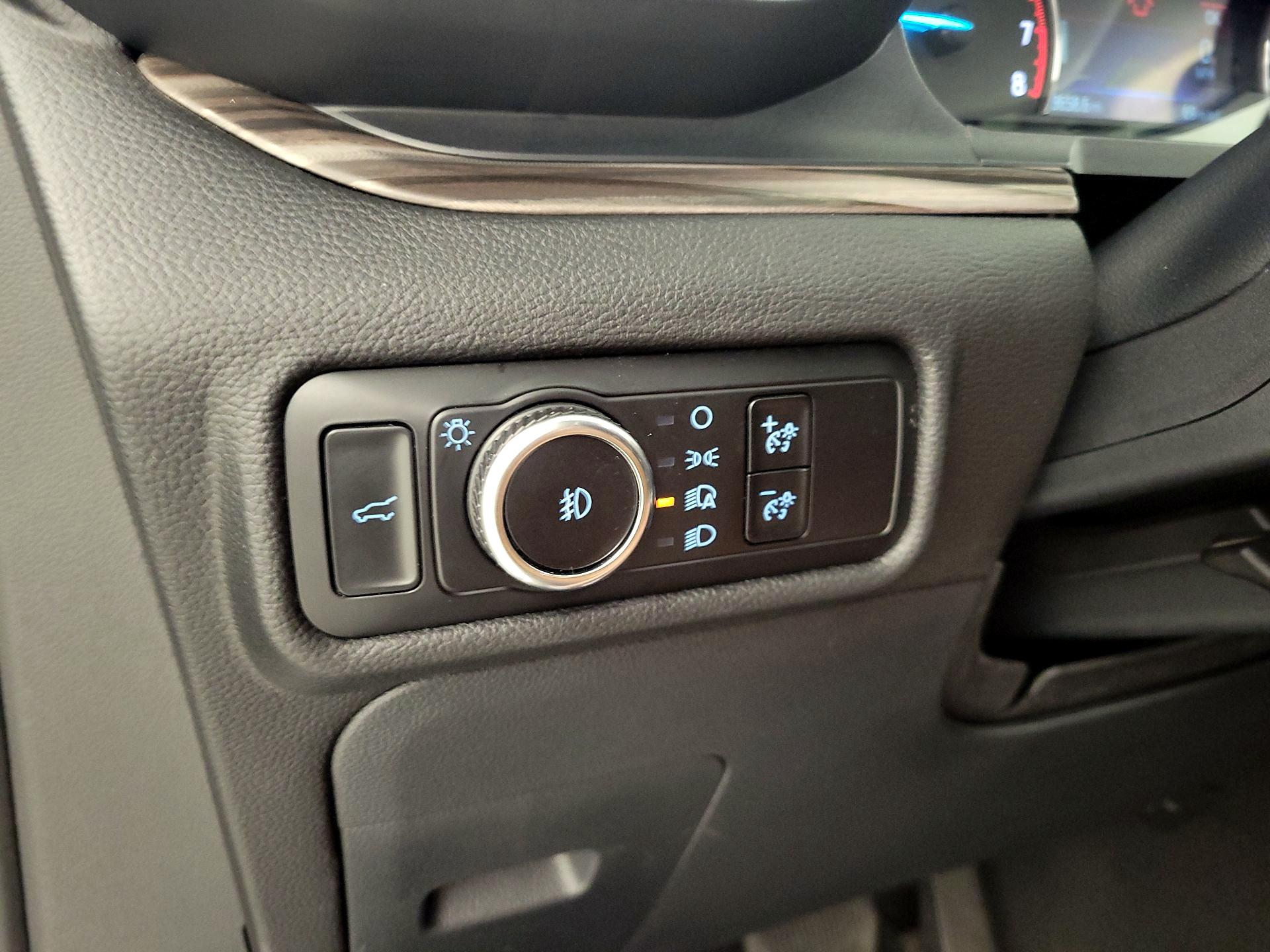 Thumbnail: 2023 Ford Explorer - 13