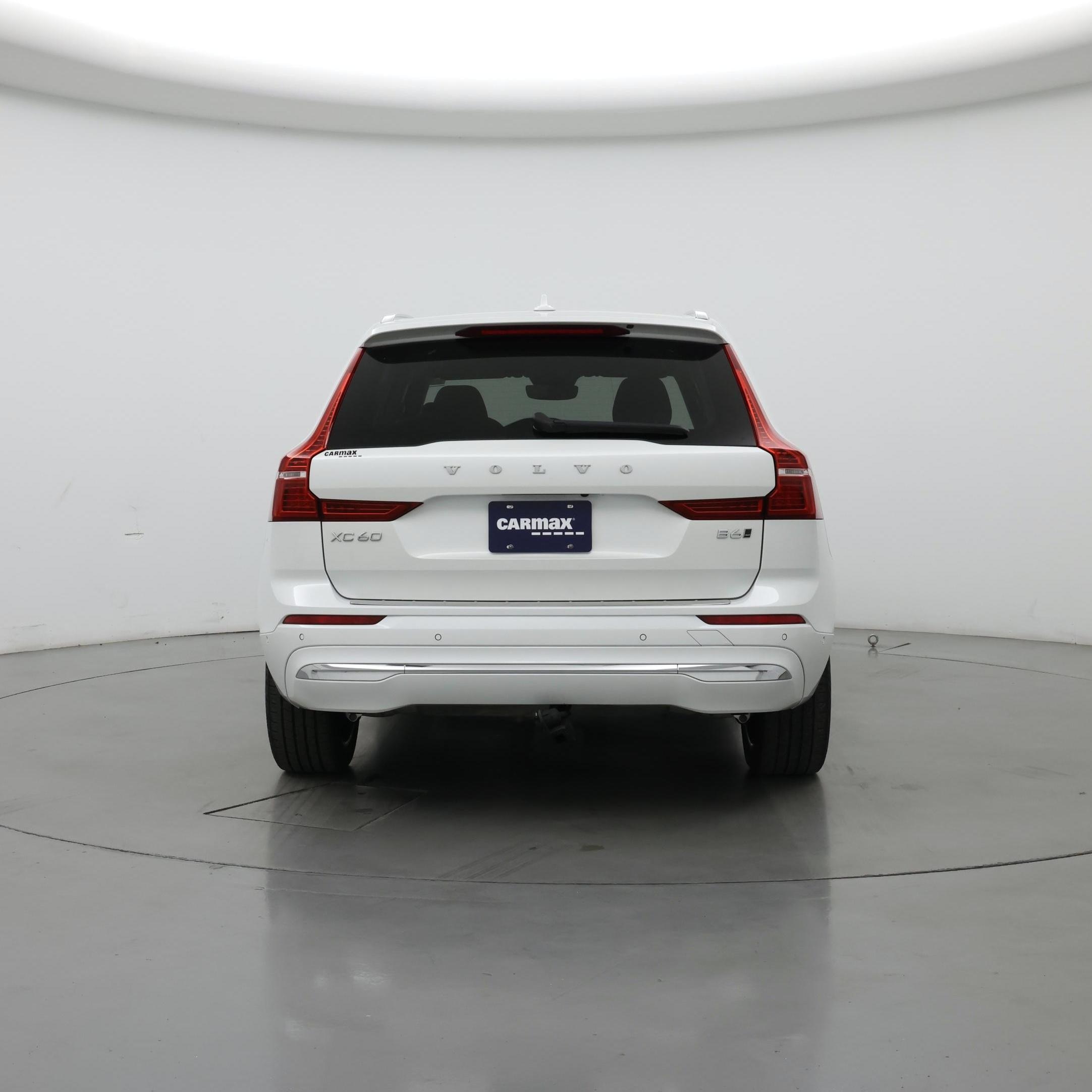 Thumbnail: 2022 Volvo XC60 - 6
